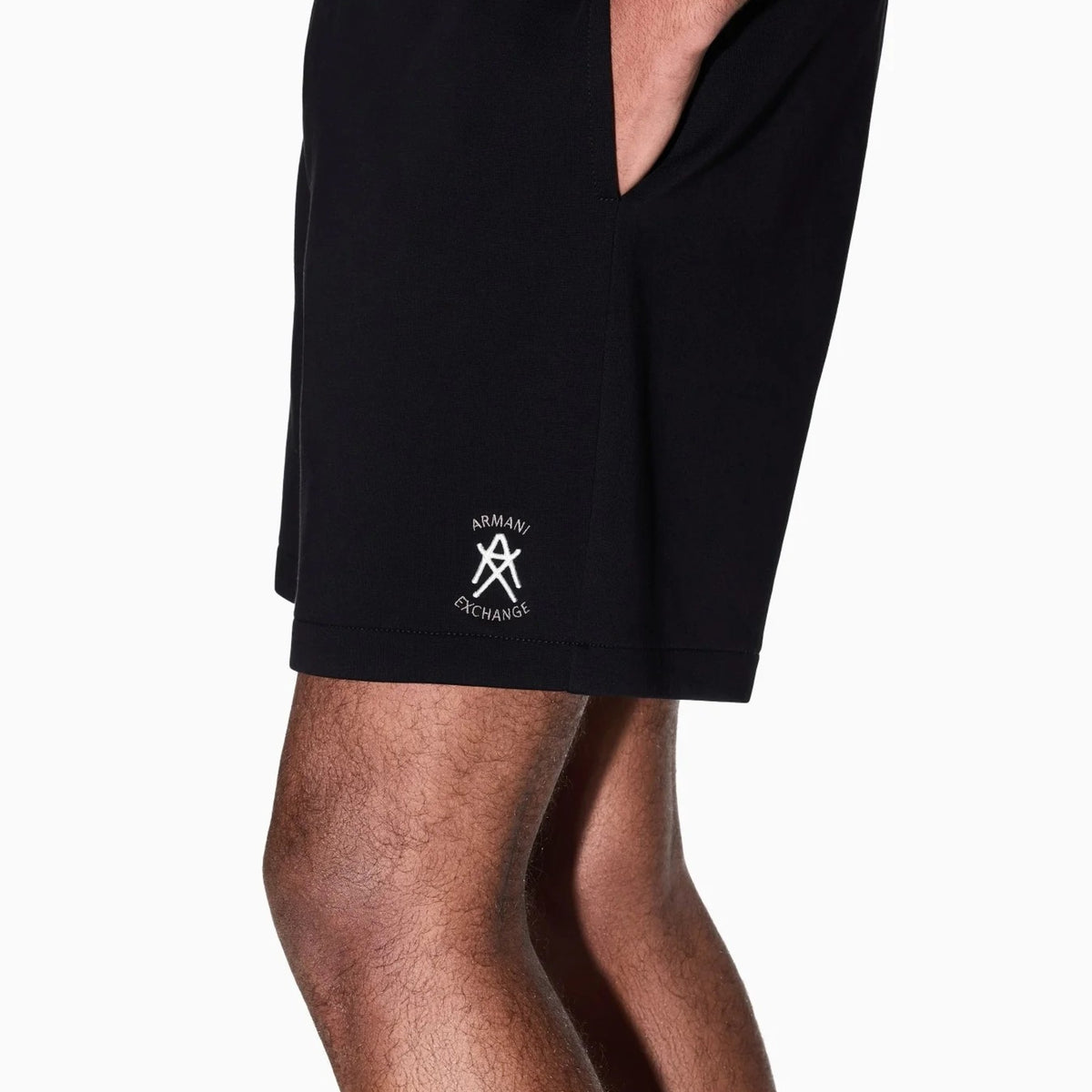 SHORTS_XM001773AF10818_UC001_Image_4