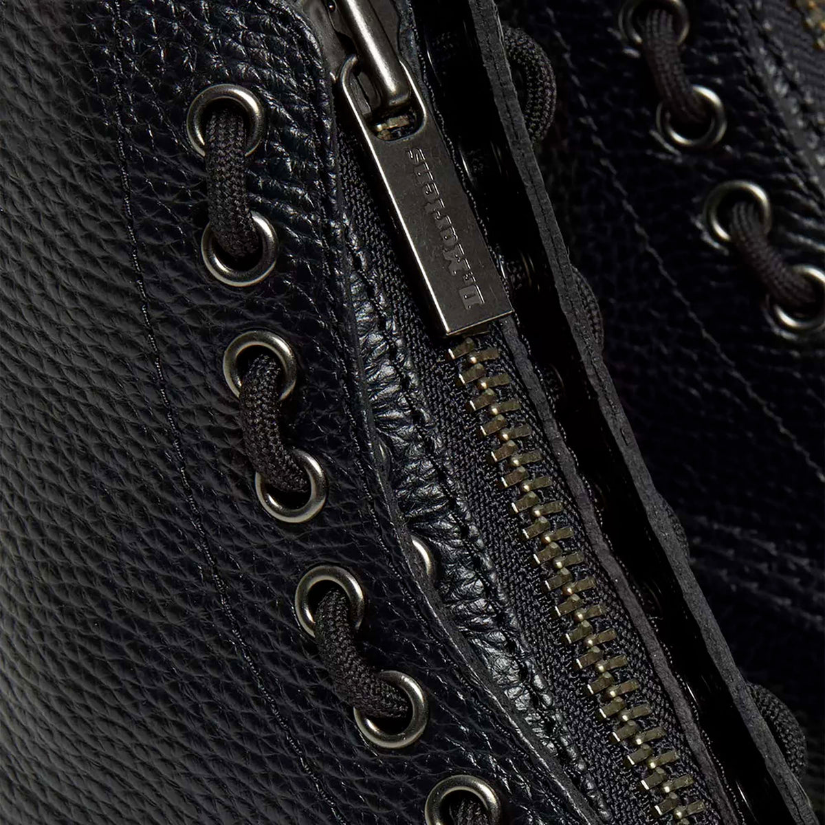 SINCLAIR_MILLED_NAPPA_22564001_BLACK_Image_5