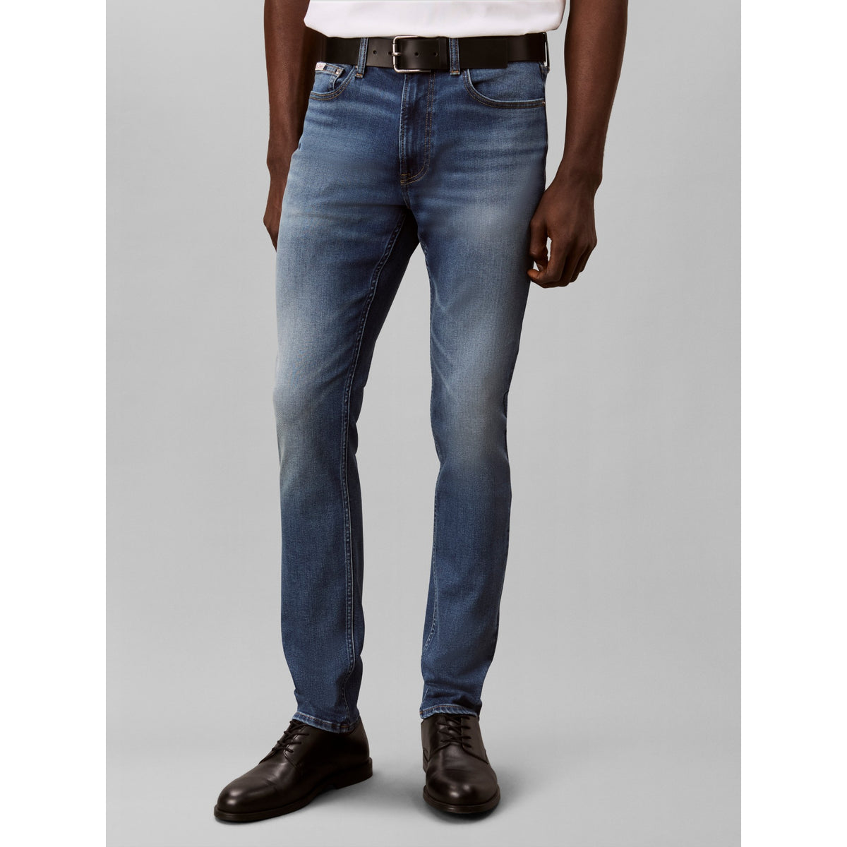 SKINNY_EUROPA_JEAN_LV04RH753G_8E0_Image_2