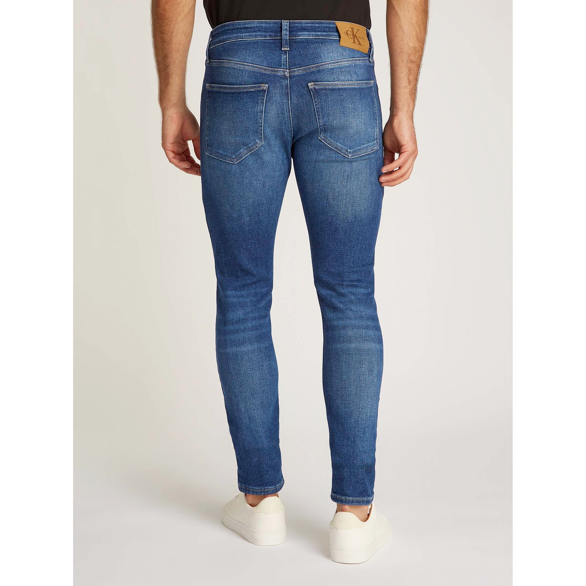 SKINNY_J30J326525_1A4_Image_4