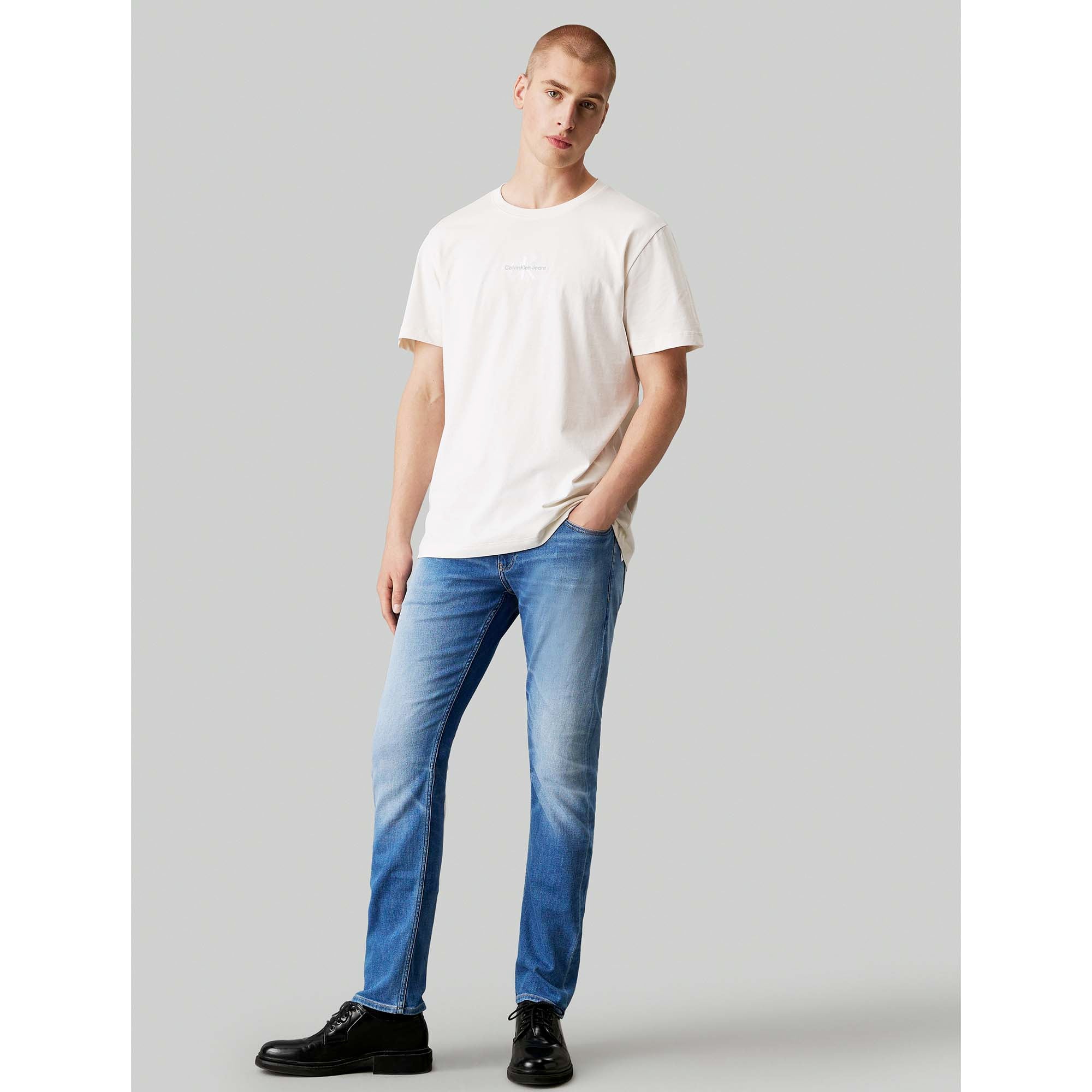 SLIM_1A4_J30J323685_1A4_Image_2