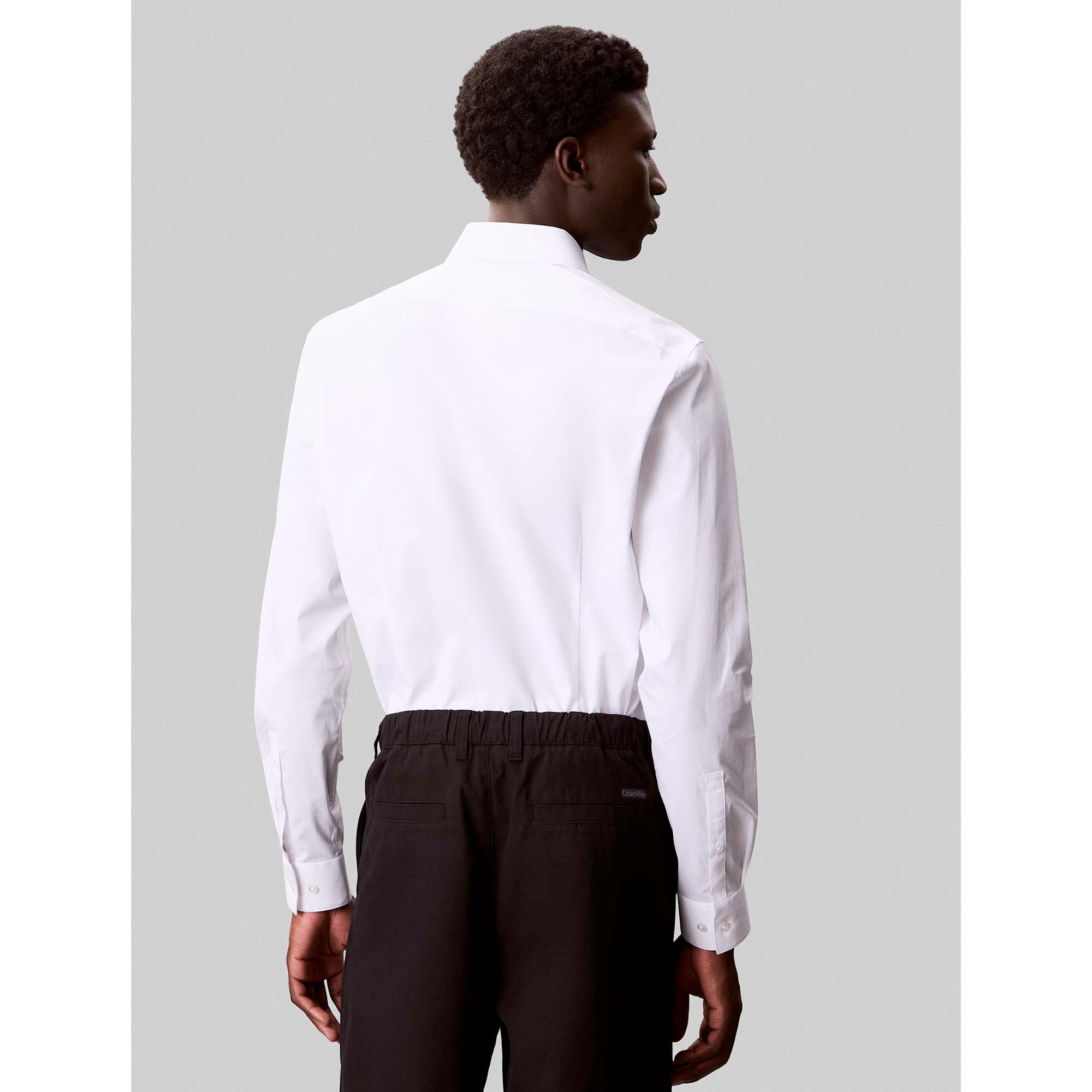 SLIM_ESNTL_POPLIN_NO_LV019EU000_XO0_Image_2