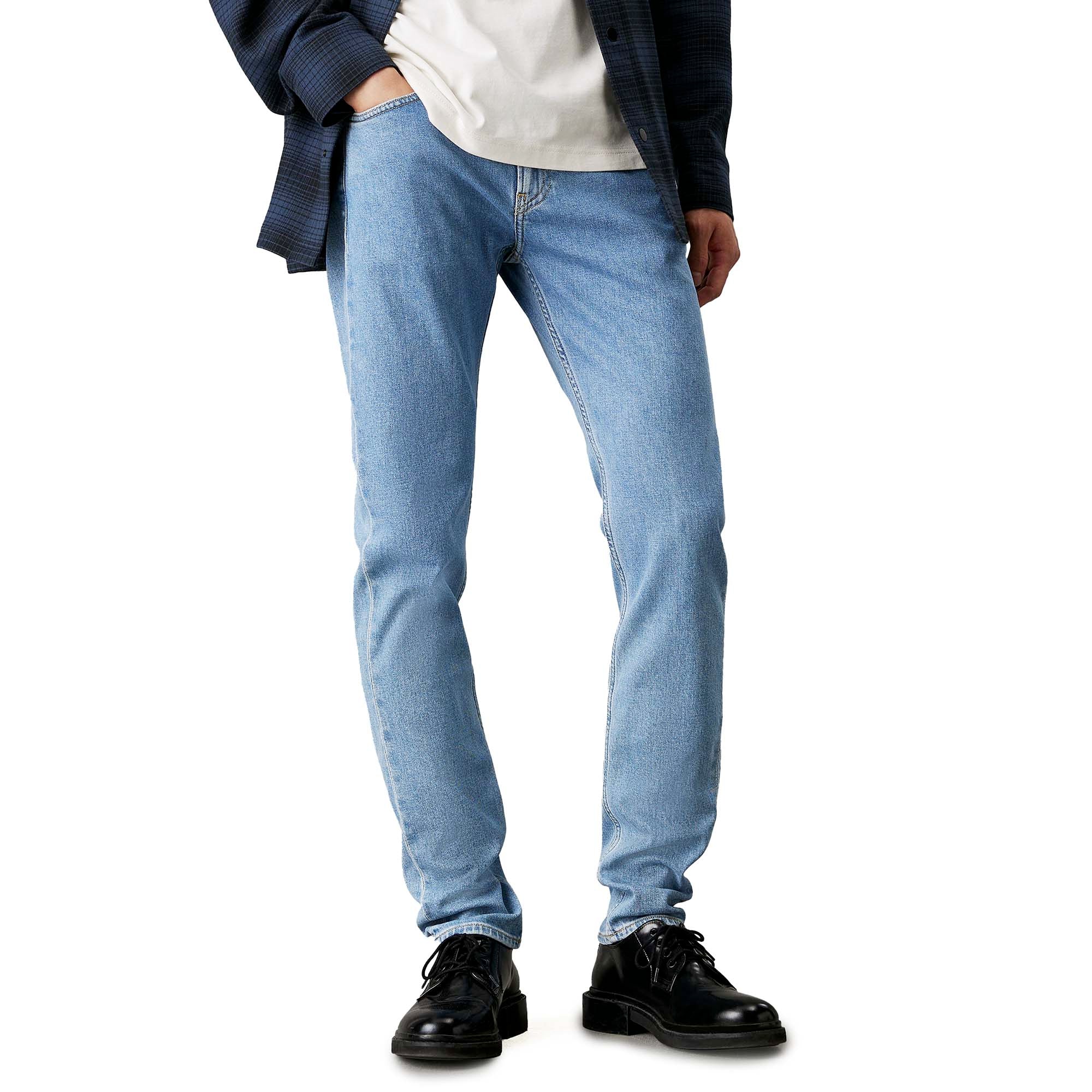 SLIM_TAPER_1AA_J30J323690_1AA_Image_1