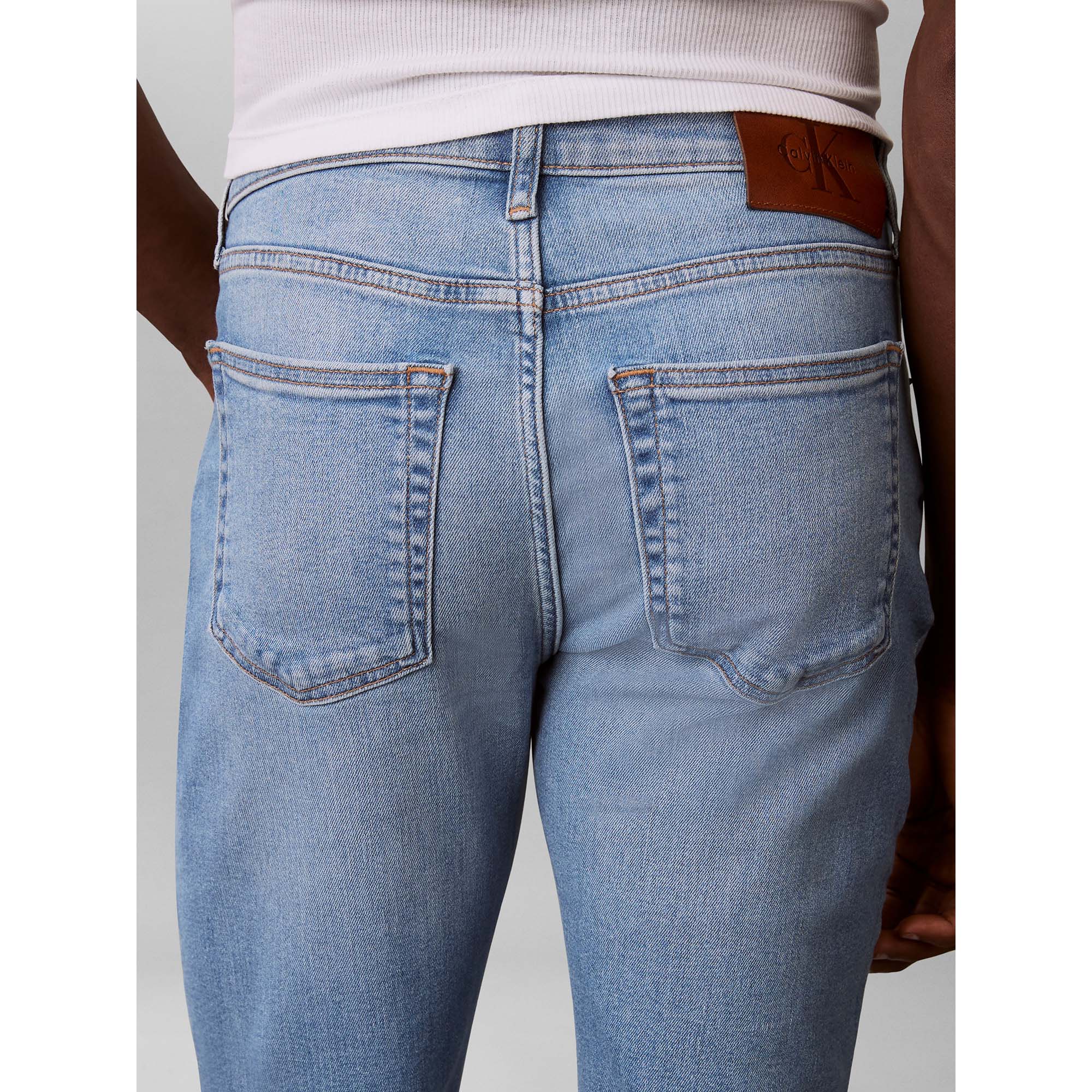 SLIM_TAPER_ASHLAND_J_LV04RE780G_3N2_Image_5