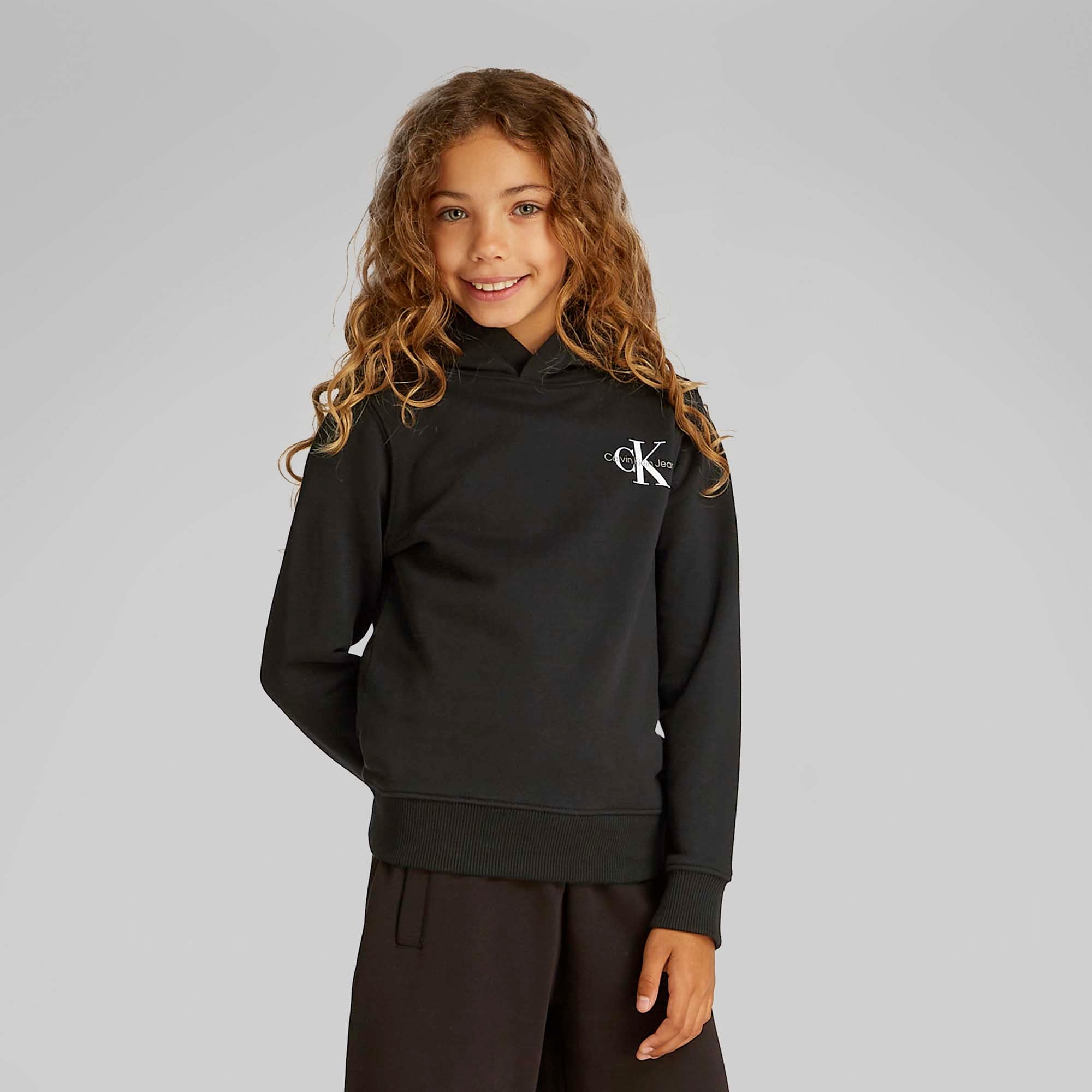 SMALL_MONOGRAM_HOODIE_CKIU0IU00266T_BEH_Image_4