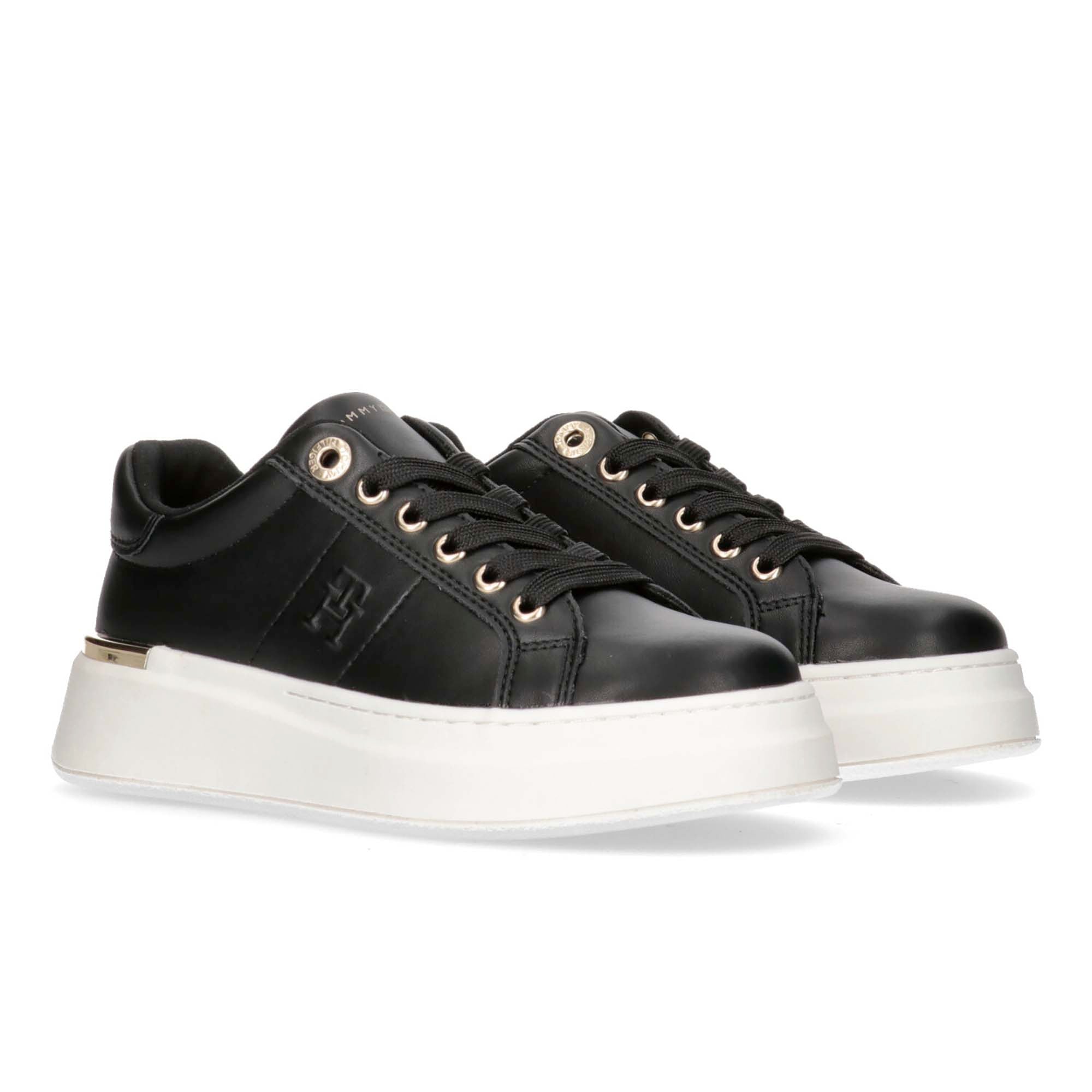 SNEAKER_BASSA_ALLACCIATA_T3A9335421351999_999_Image_2