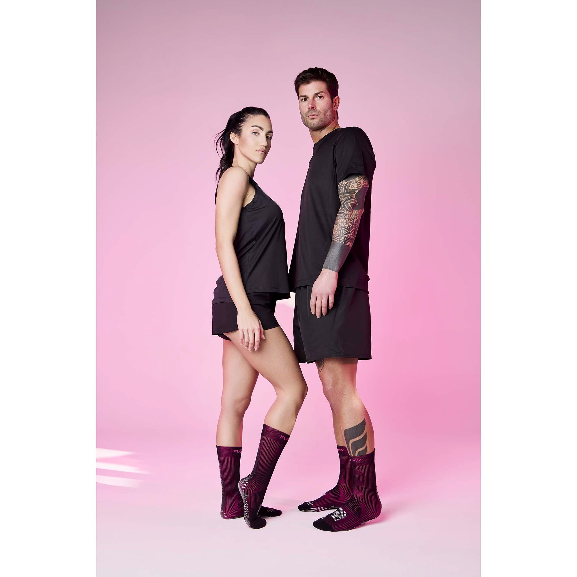 SOCKS_RUN_UP_MEDIUM_BEYOND_FLRM25BY_016_Image_5