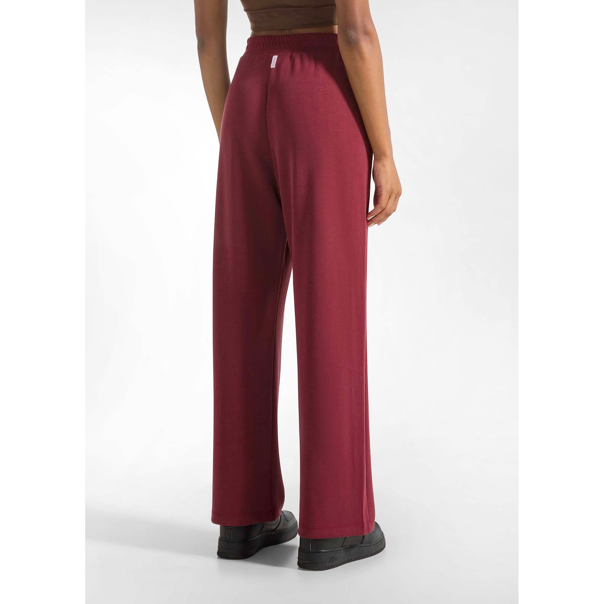 SOFT_TOUCH_STRAIGHT_LEG_PANTS_D12018_26228_Image_4