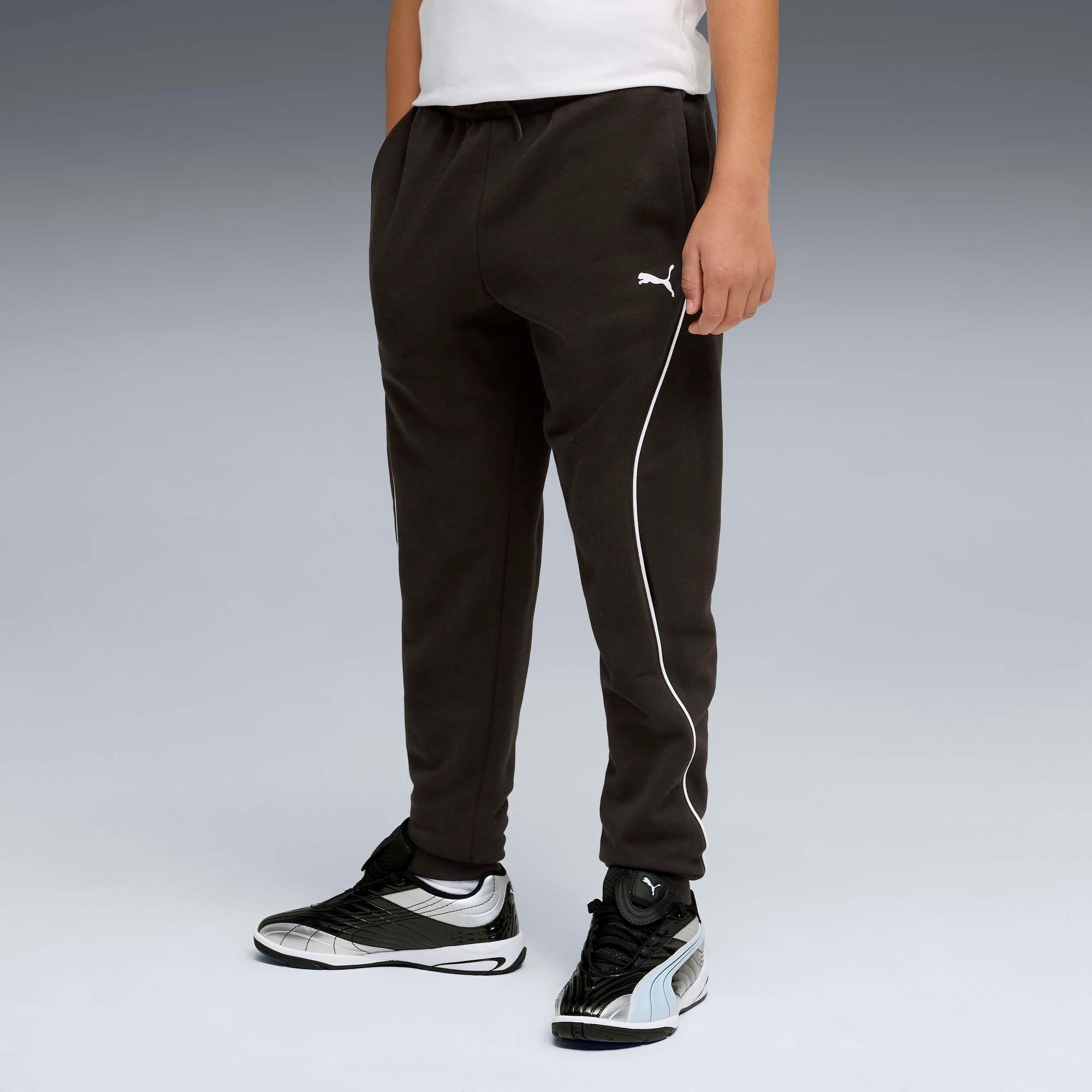 SPORT_SWEATPANTS_TR_B_692538_01_Image_2