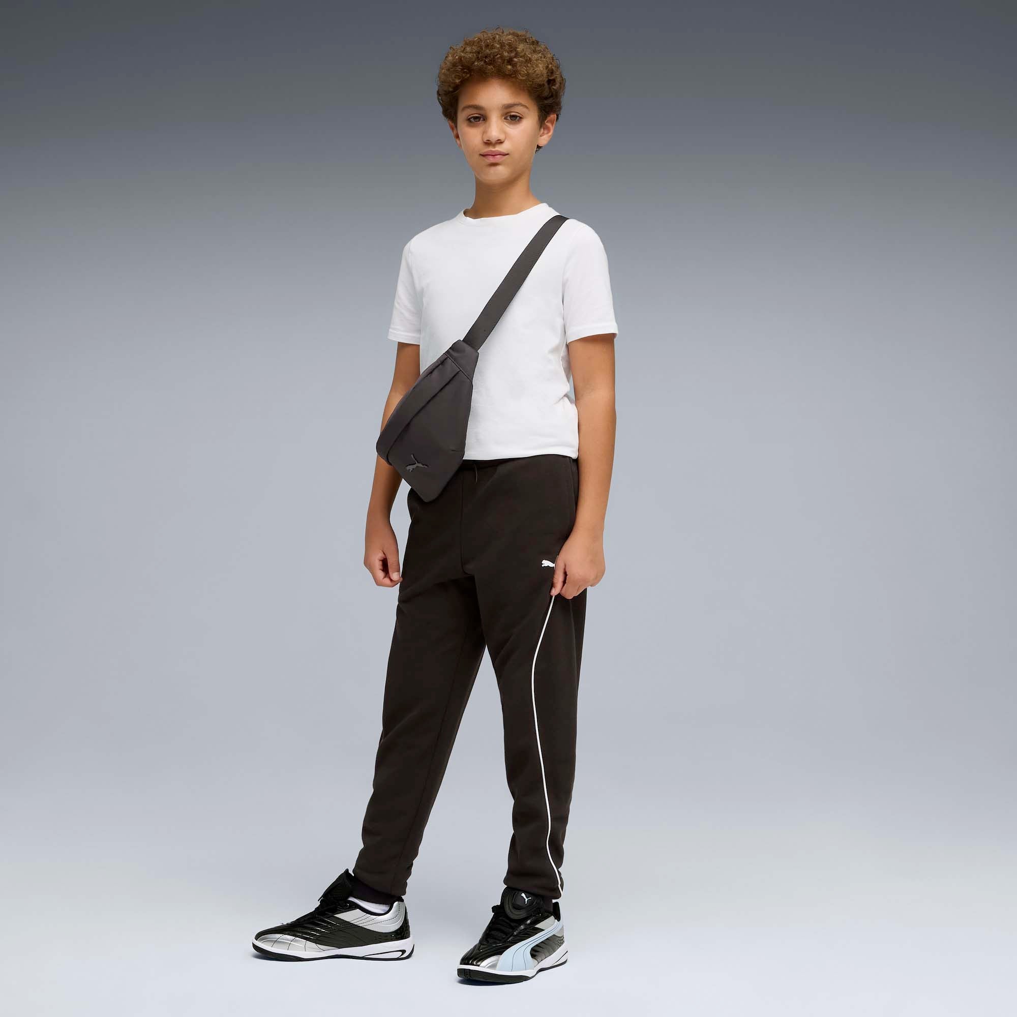 SPORT_SWEATPANTS_TR_B_692538_01_Image_4