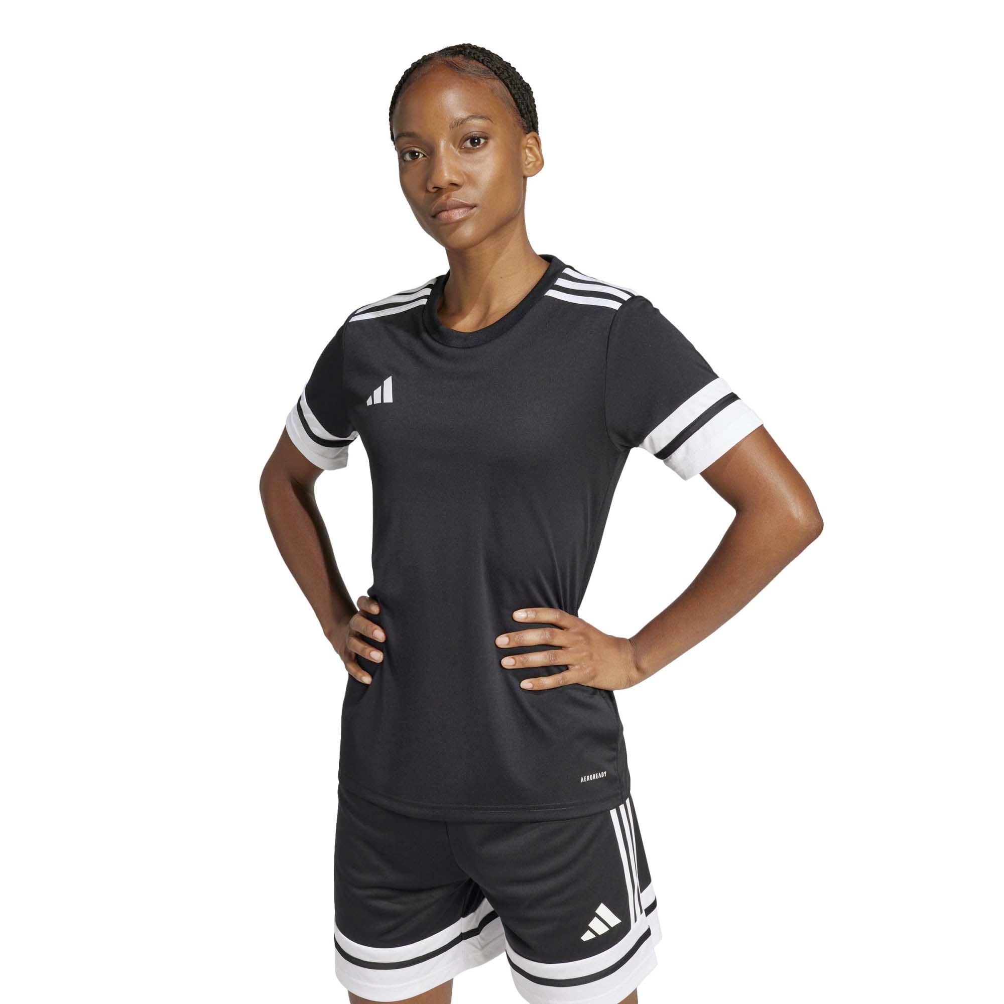 SQUA25_JSY_W_JI9986_BLACKWH_Image_2