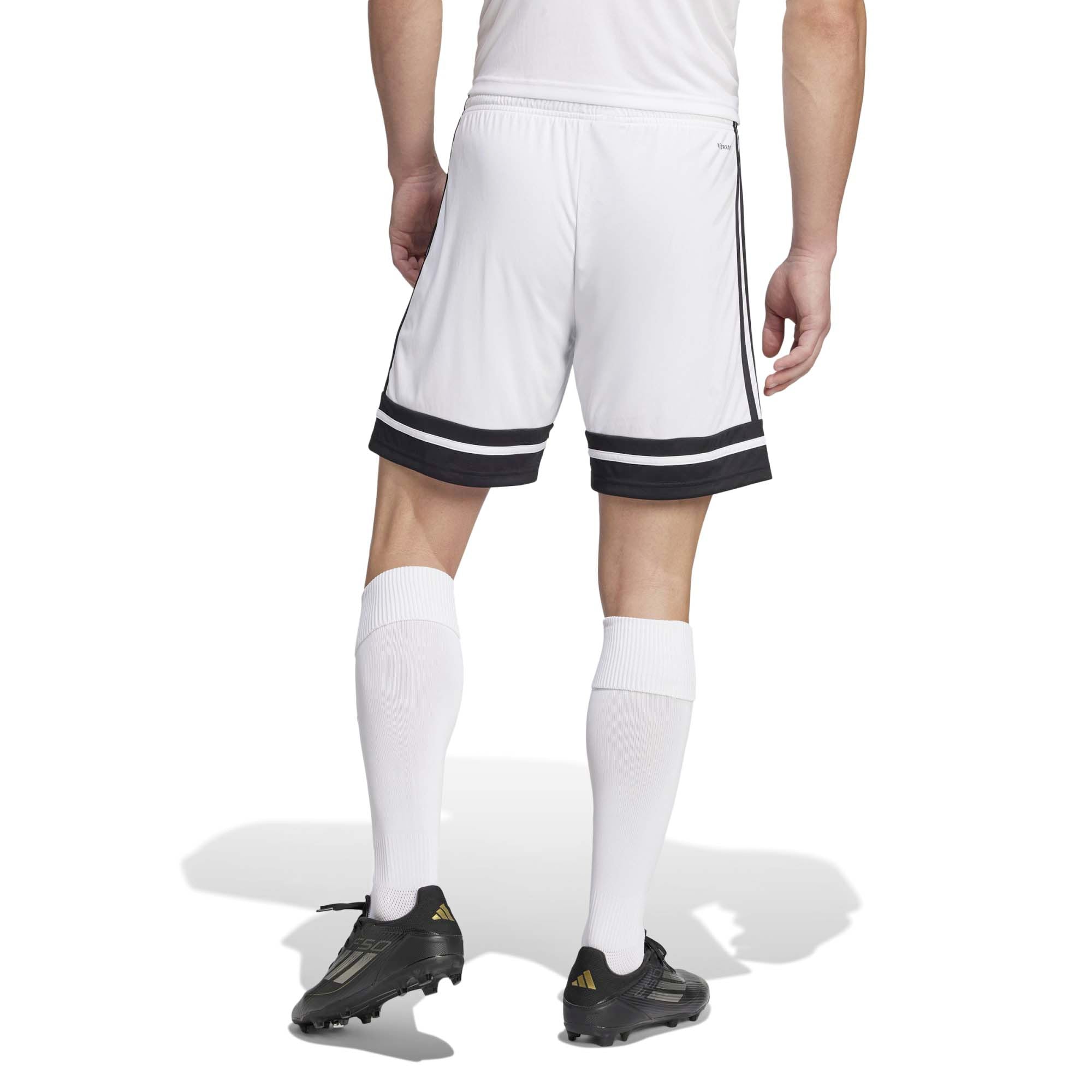 SQUA25_SHO_M_JH3412_WHITEBL_Image_3