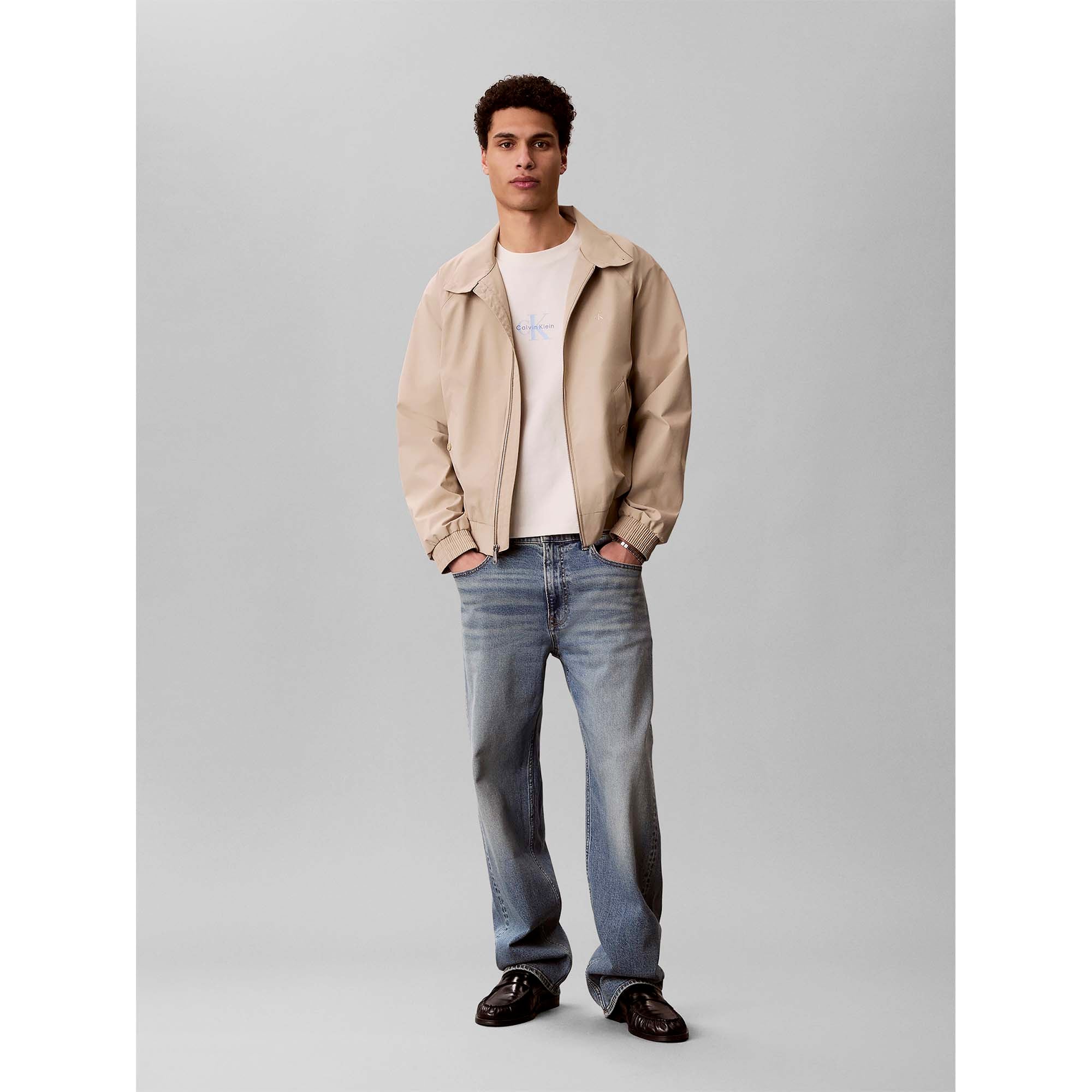 SS_90S_FIT_MONOLOGO_LV04RC249G_YAS_Image_7