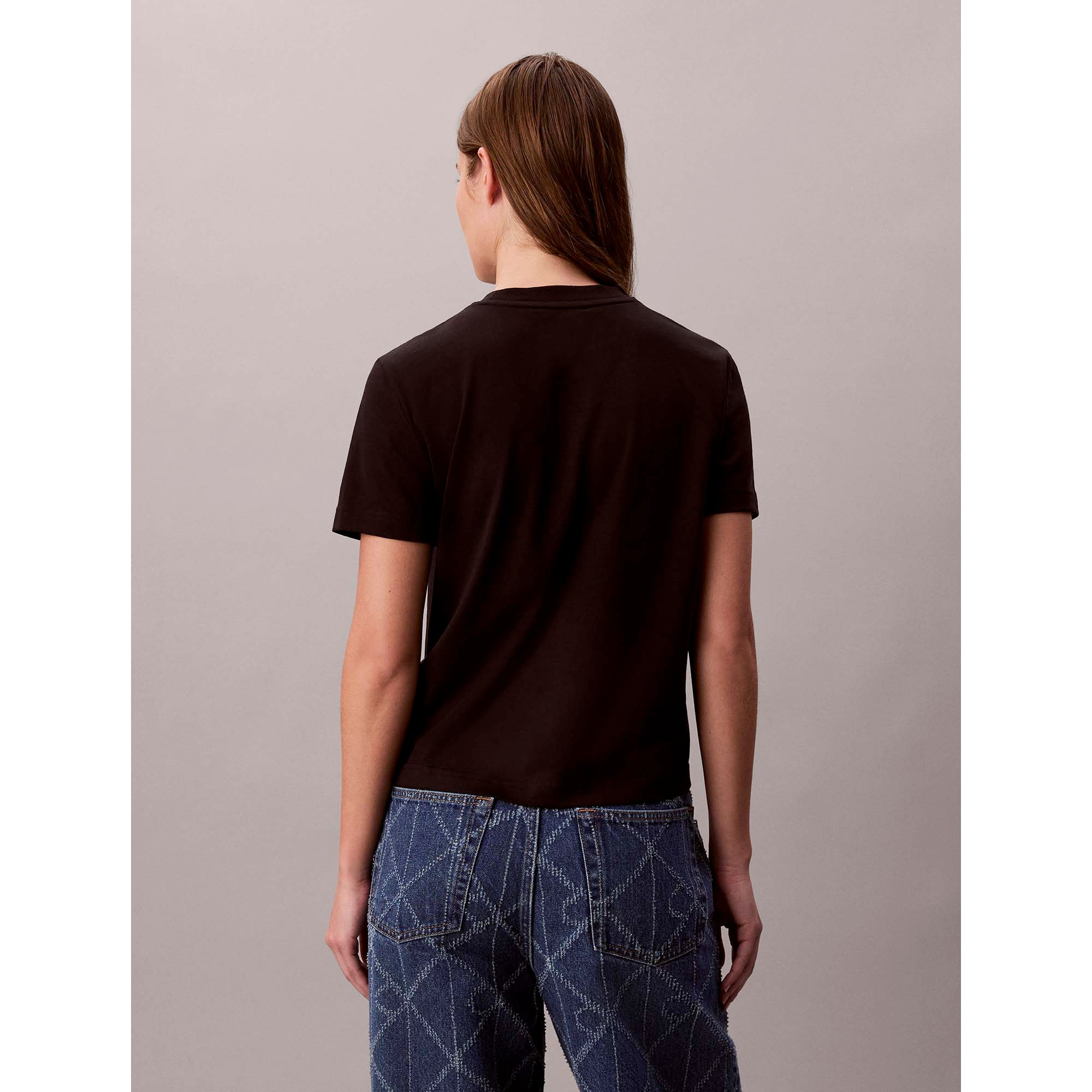 SS_FITTED_SCRIPT_CAL_LV047D210G_UB1_Image_3