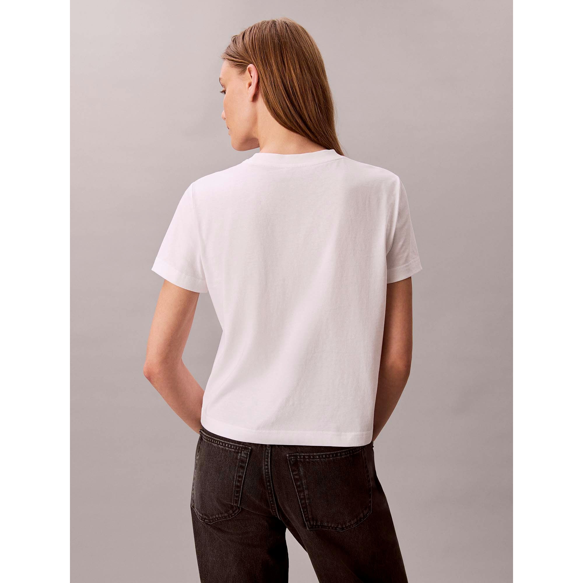 SS_FITTED_SCRIPT_CAL_LV047D210G_YAA_Image_3