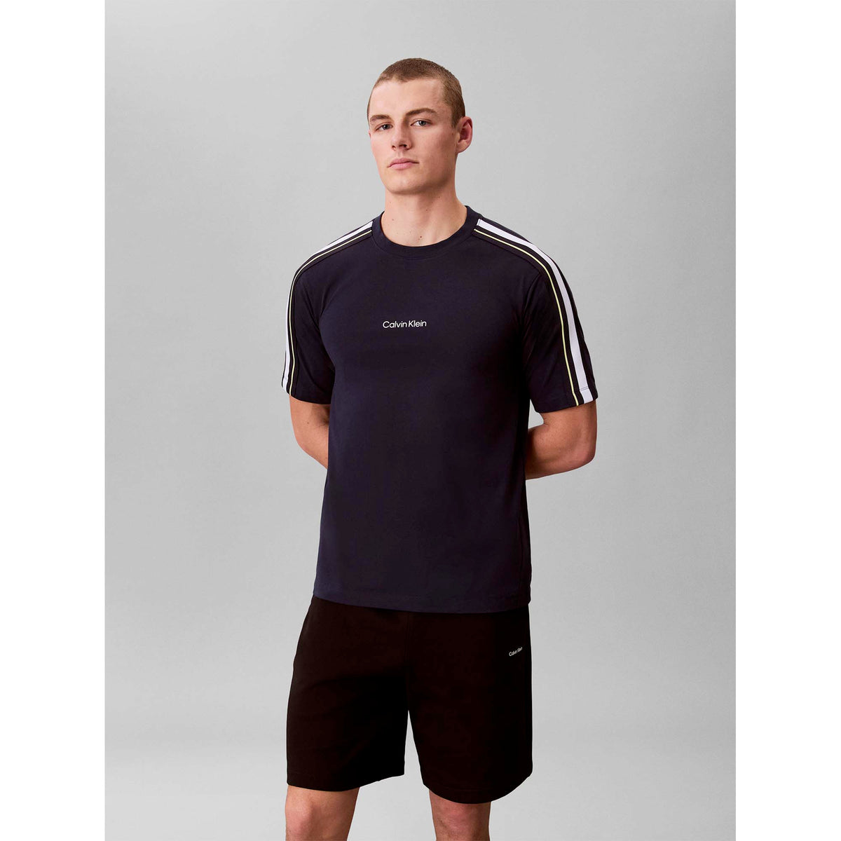 SS_TAPE_TEE_LVGMS6K103_0PP_Image_2
