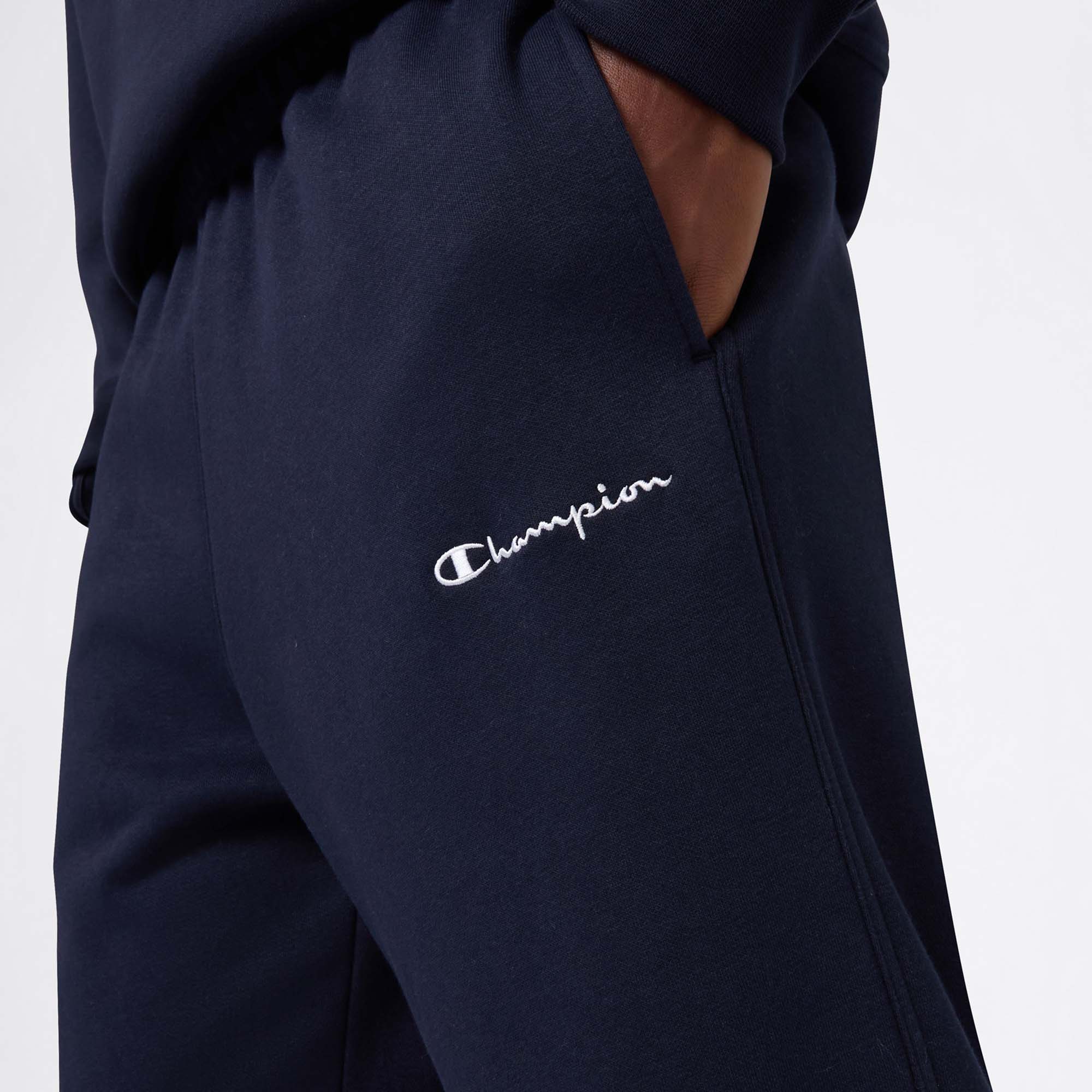 STRAIGHT_HEM_PANTS_221801_BS501_Image_4