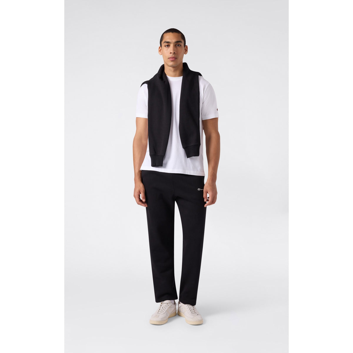 STRAIGHT_HEM_PANTS_221801_KK001_Image_4