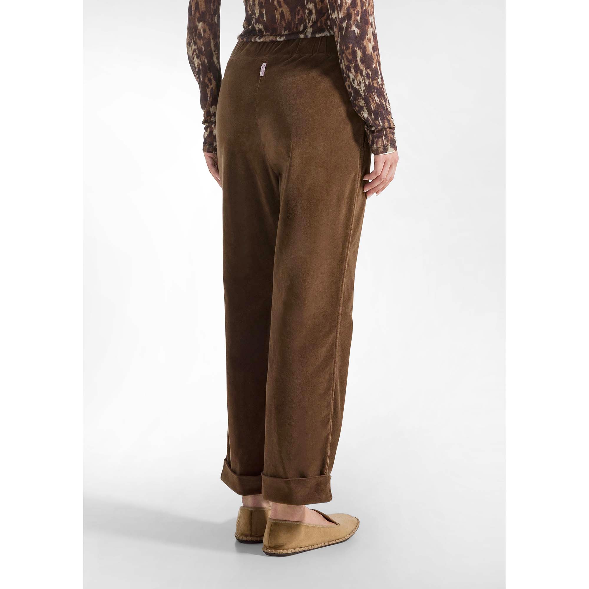 STRETCH_VELVET_STRAIGHT_PANTS_D12767_26123_Image_4