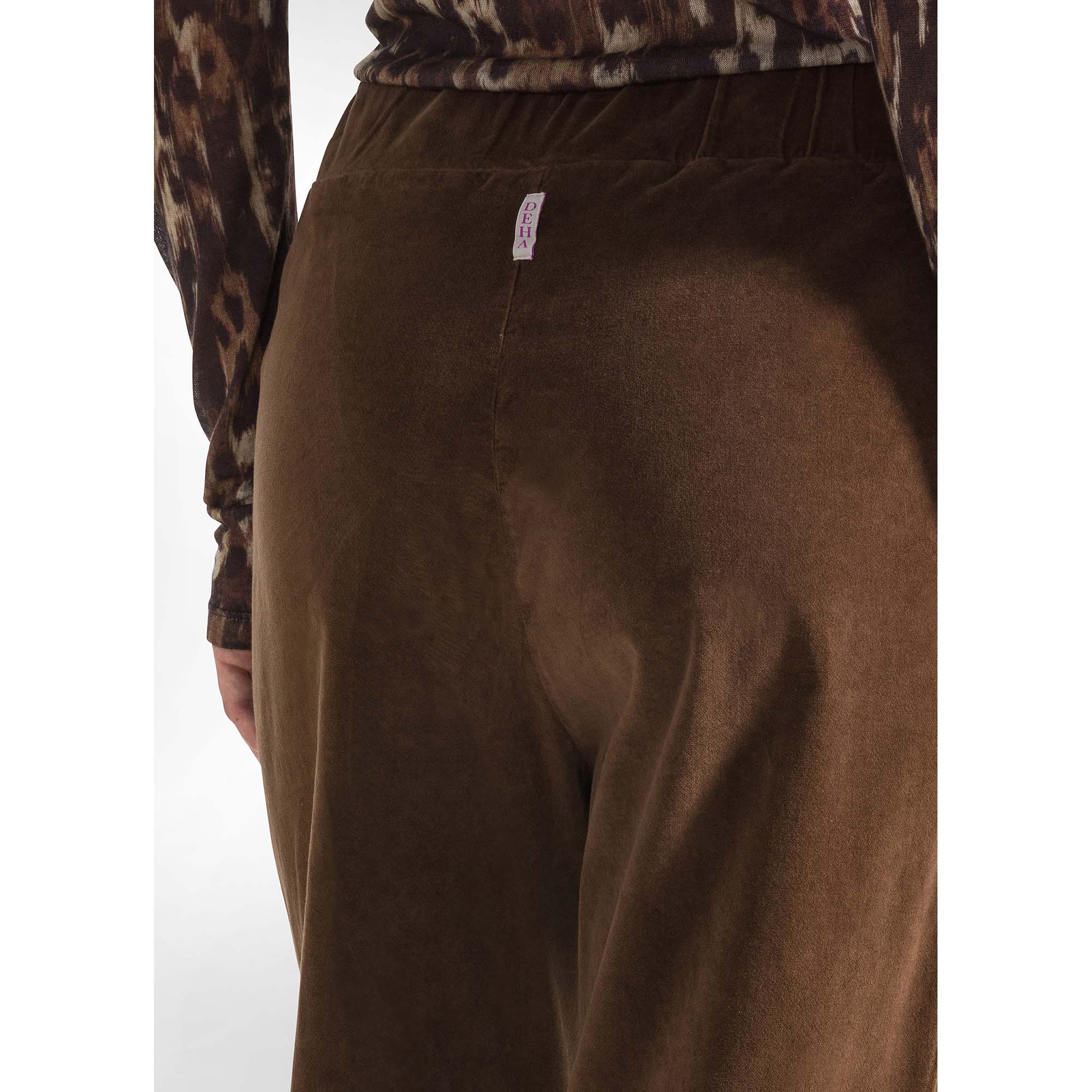 STRETCH_VELVET_STRAIGHT_PANTS_D12767_26123_Image_5