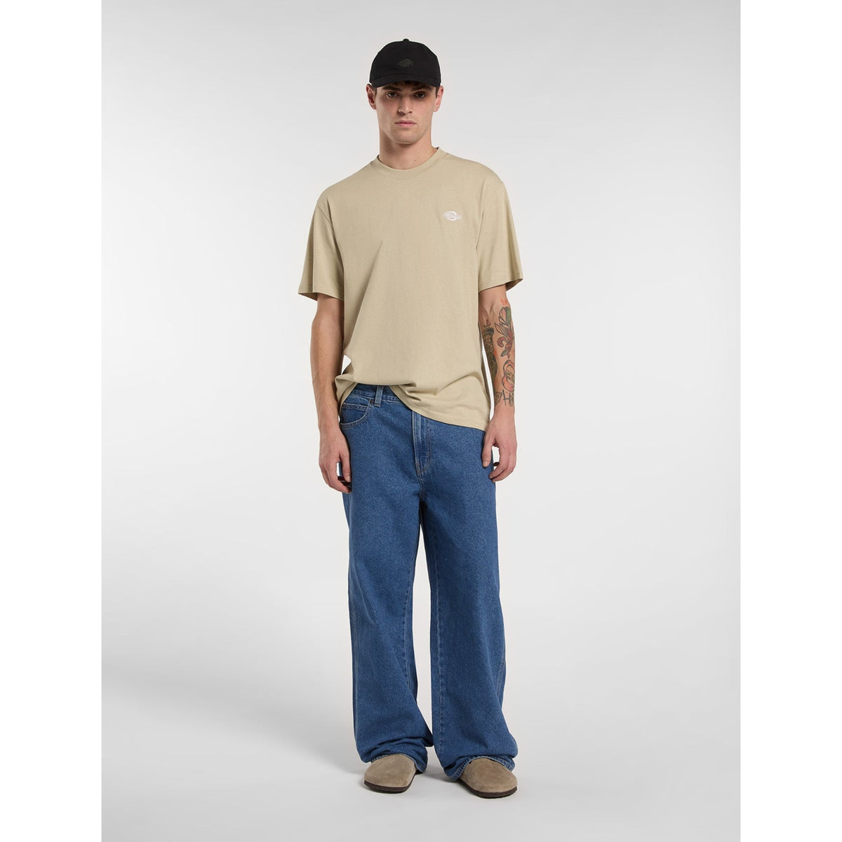 SUMMERDALE_SS_TEE_DK0A4YAI_L44_Image_5