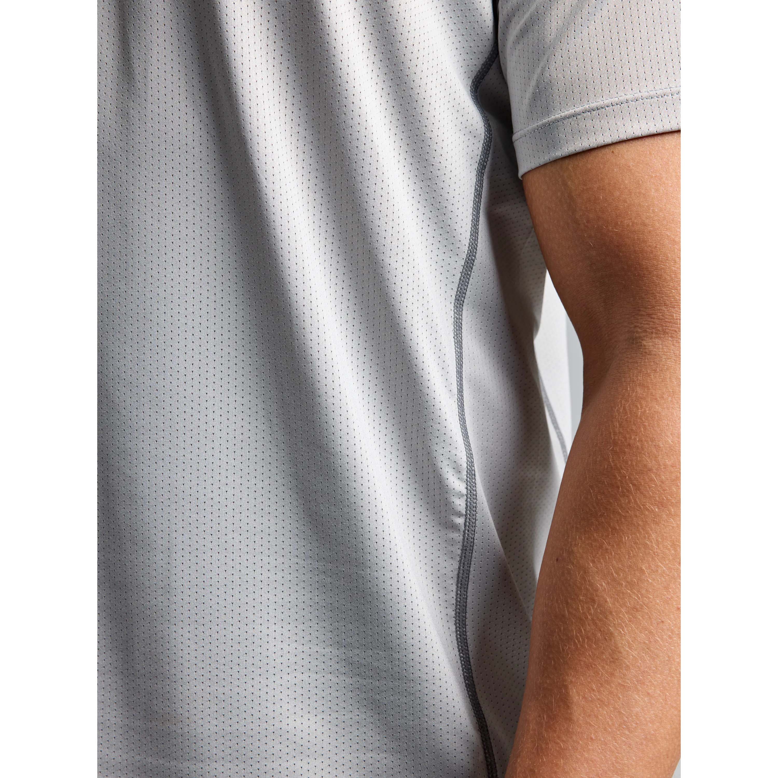 SUNBLOCK_SS_A112002S00_W04_Image_5