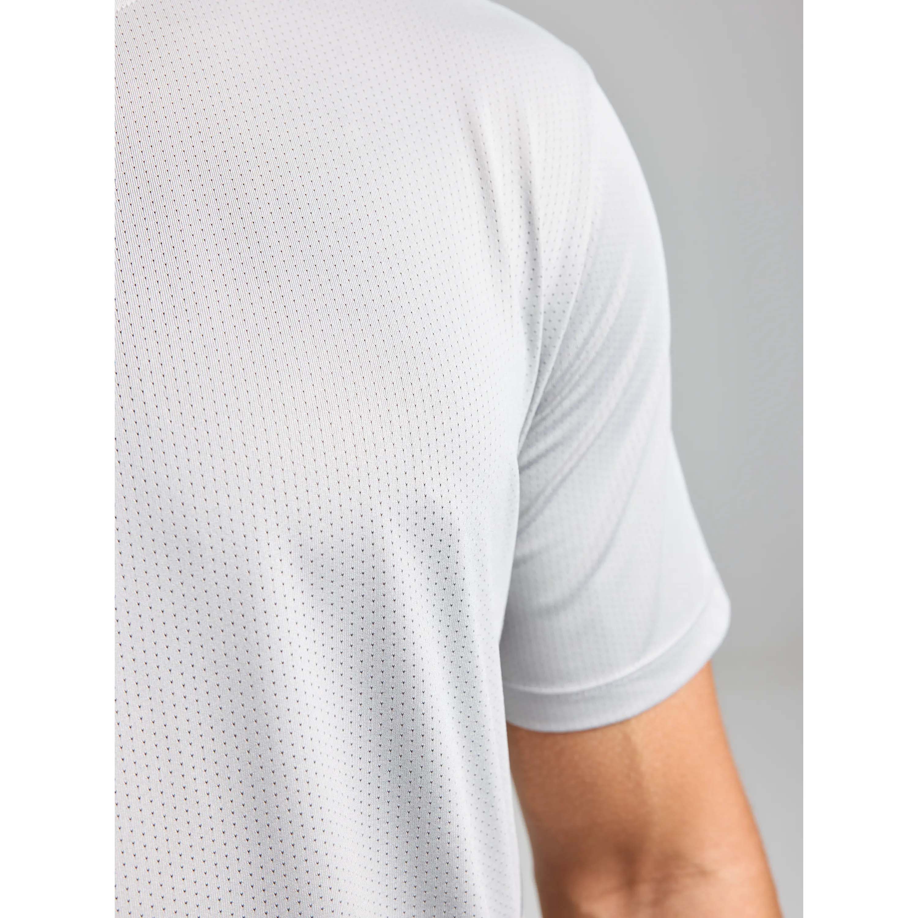 SUNBLOCK_SS_A112002S00_W04_Image_6