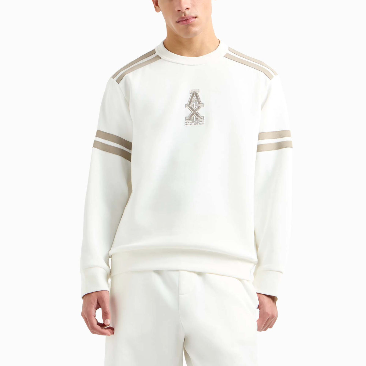 SWEATSHIRT_XM000481AF10818_U0009_Image_2