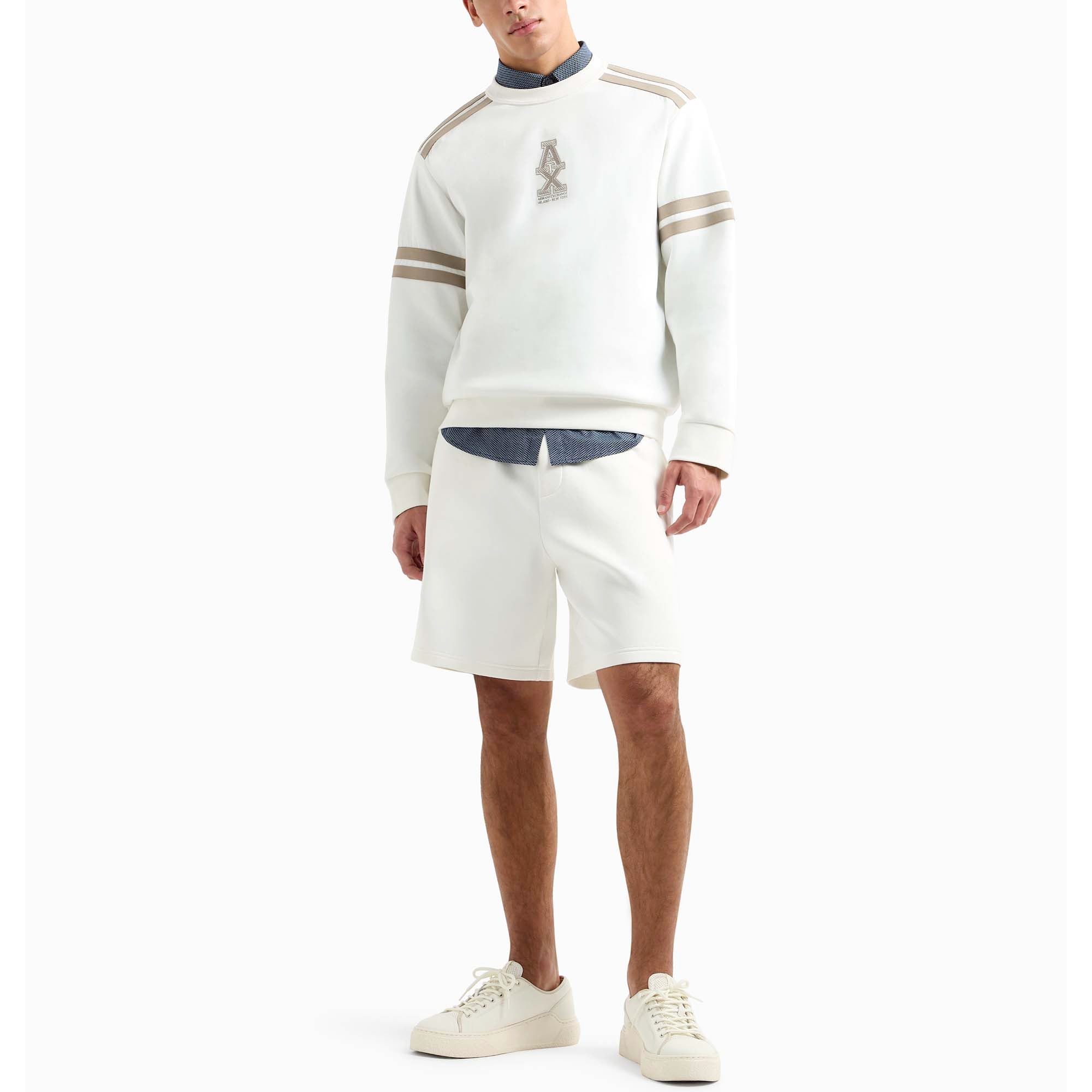 SWEATSHIRT_XM000481AF10818_U0009_Image_4