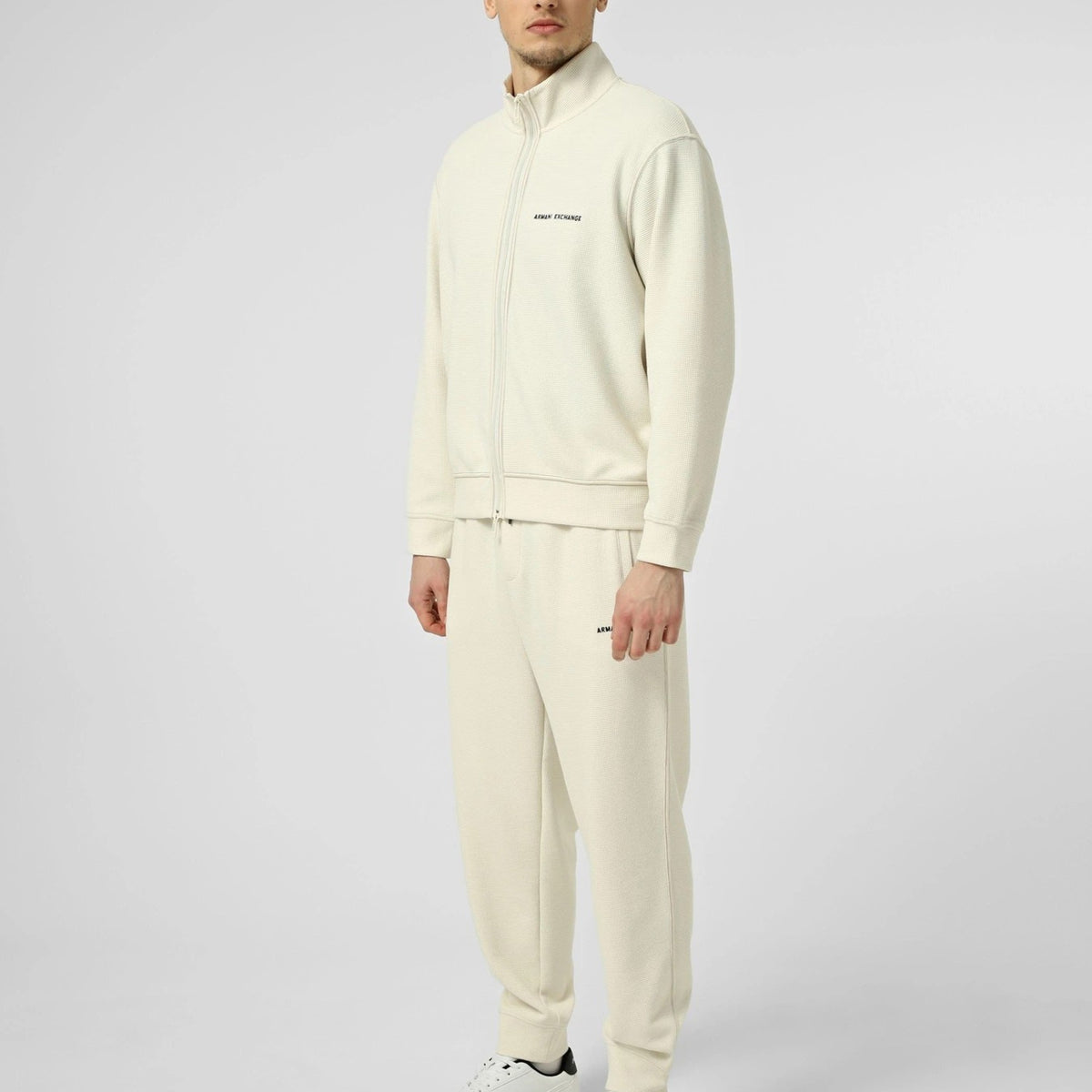 SWEATSHIRT_XM002327AF21870_U1074_Image_5