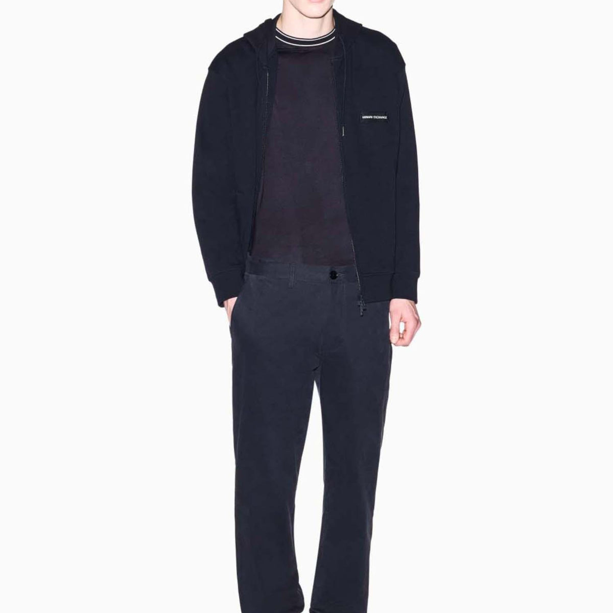 SWEATSHIRT_XM002352AF21869_UB101_Image_5