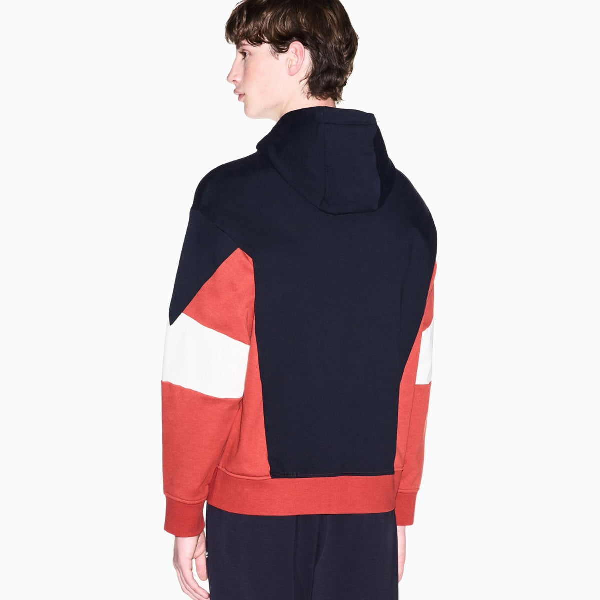 SWEATSHIRT_XM002963AF20934_MB749_Image_3