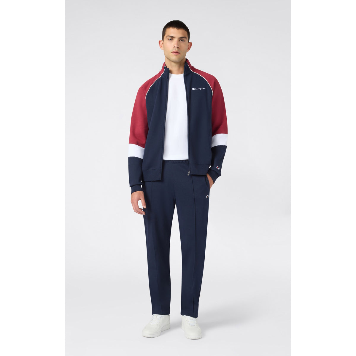 SWEATSUIT_222692_BS501_Image_2