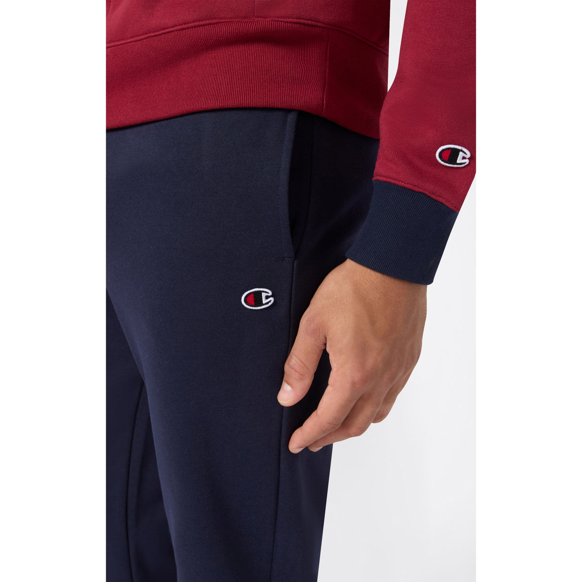 SWEATSUIT_222694_RS508_Image_3