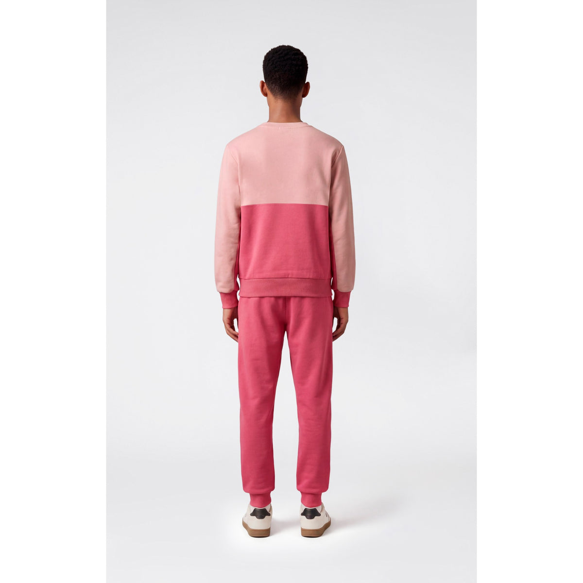 SWEATSUIT_307721_PS029_Image_3