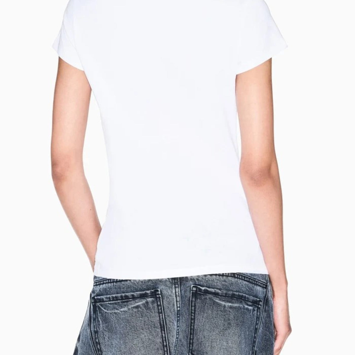 T-SHIRT_XW002550AF10356_U0002_Image_3