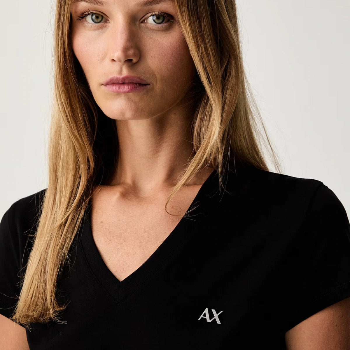 T-SHIRT_XW002971AF16294_UC001_Image_4
