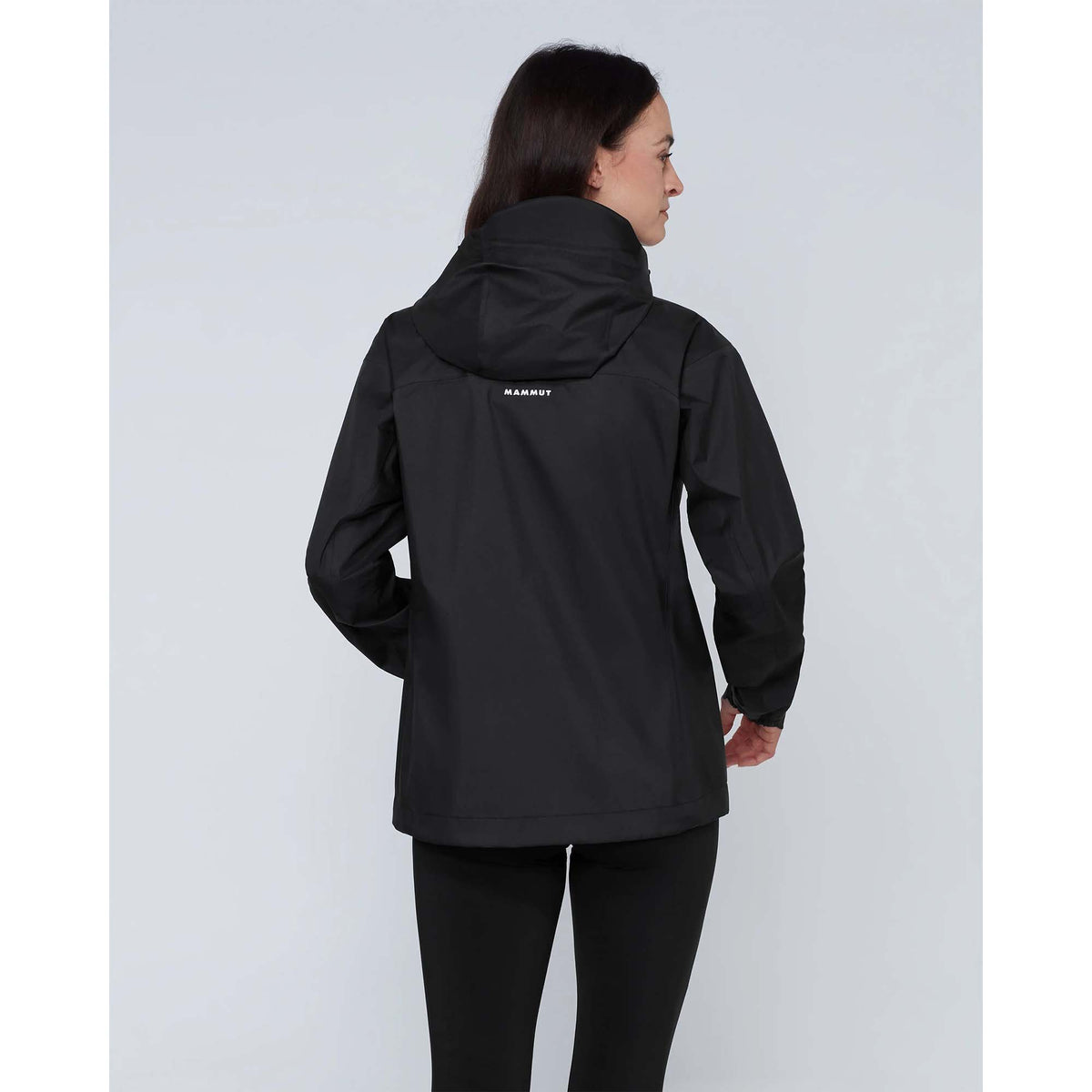 TAISS_LIGHT_HS_HOODED_JACKET_WOMEN_101032530_0001_Image_4