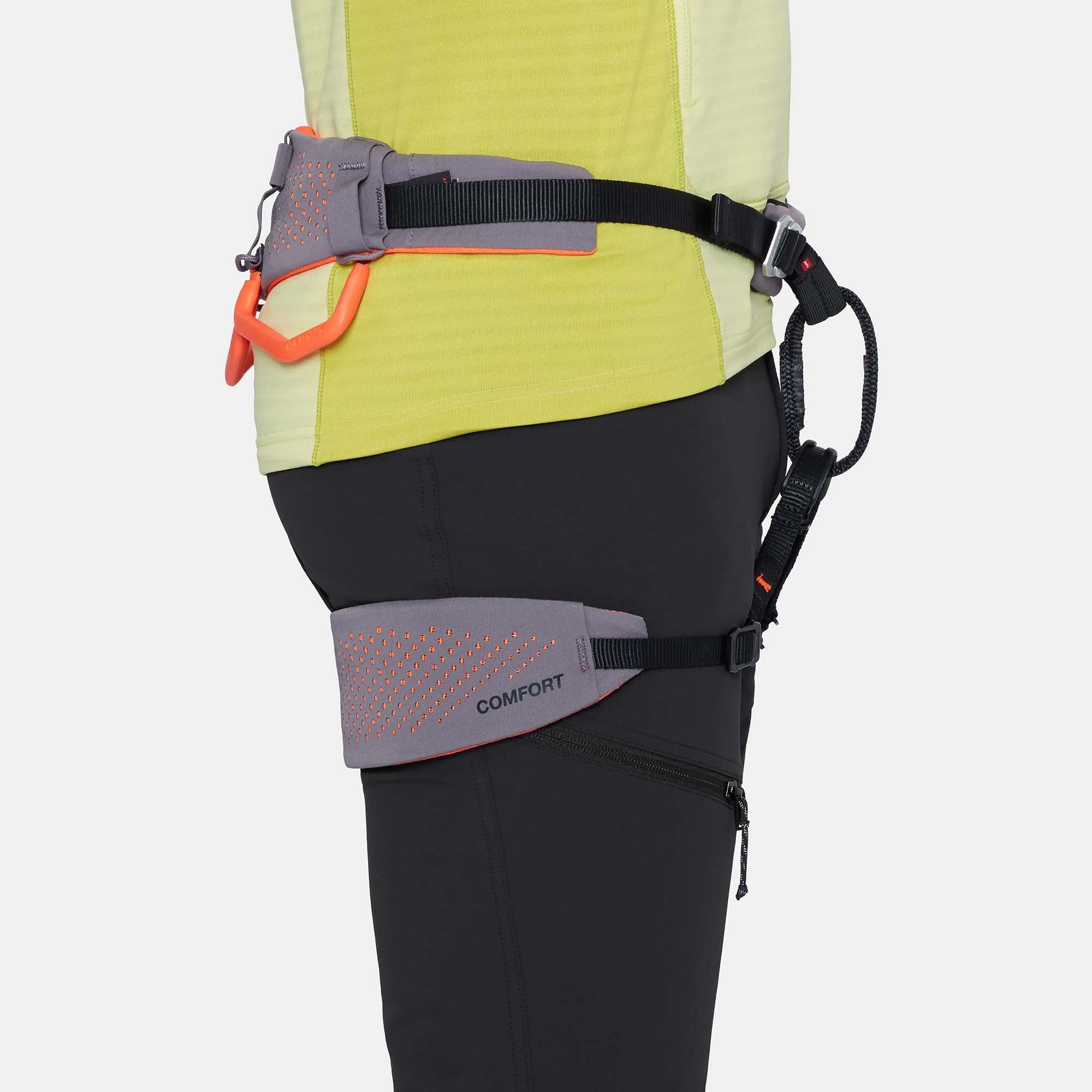 TAISS_SO_PANTS_MEN_102101680_0001_Image_6