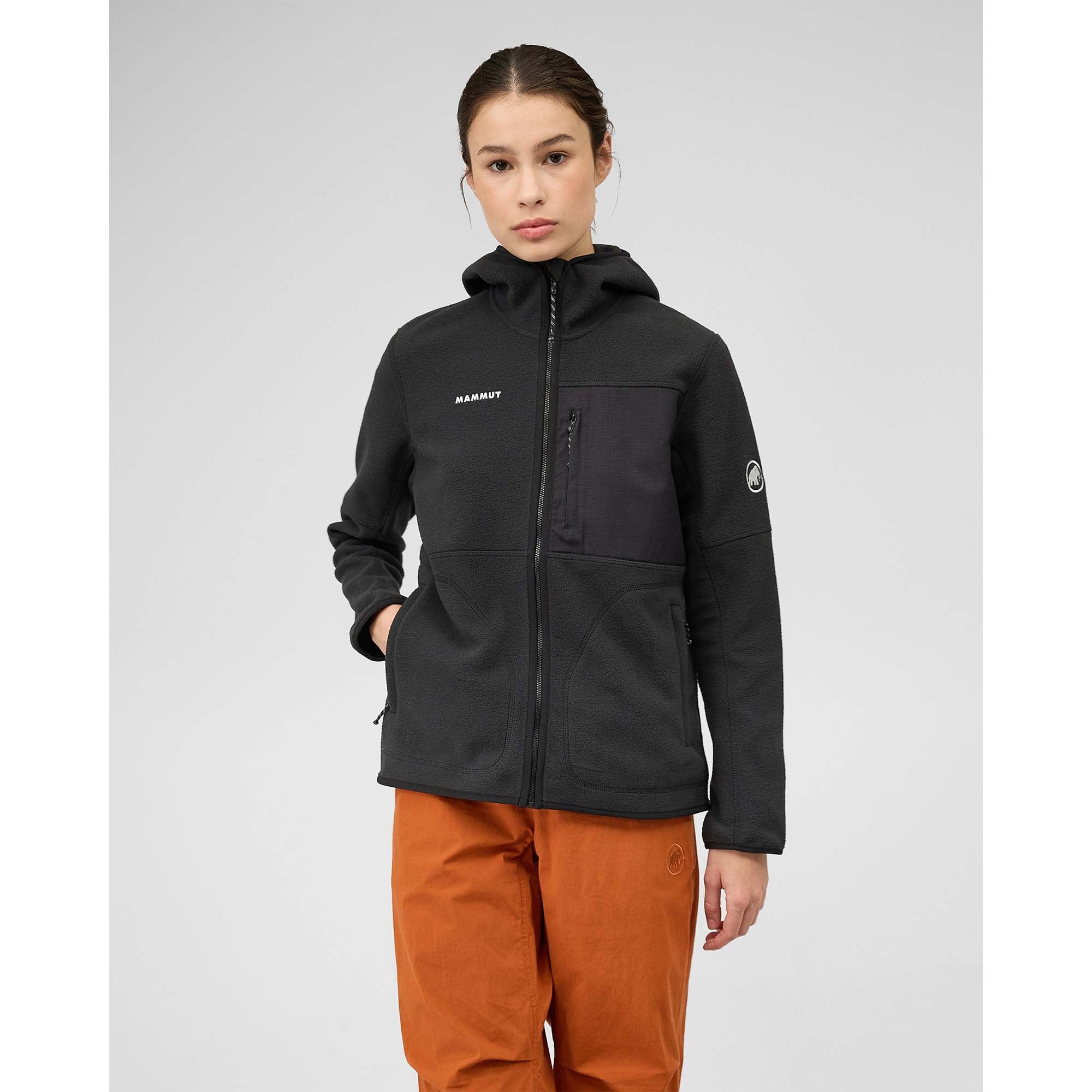 TAMARO_ML_HOODED_JACKET_WOMEN_101406500_0001_Image_2