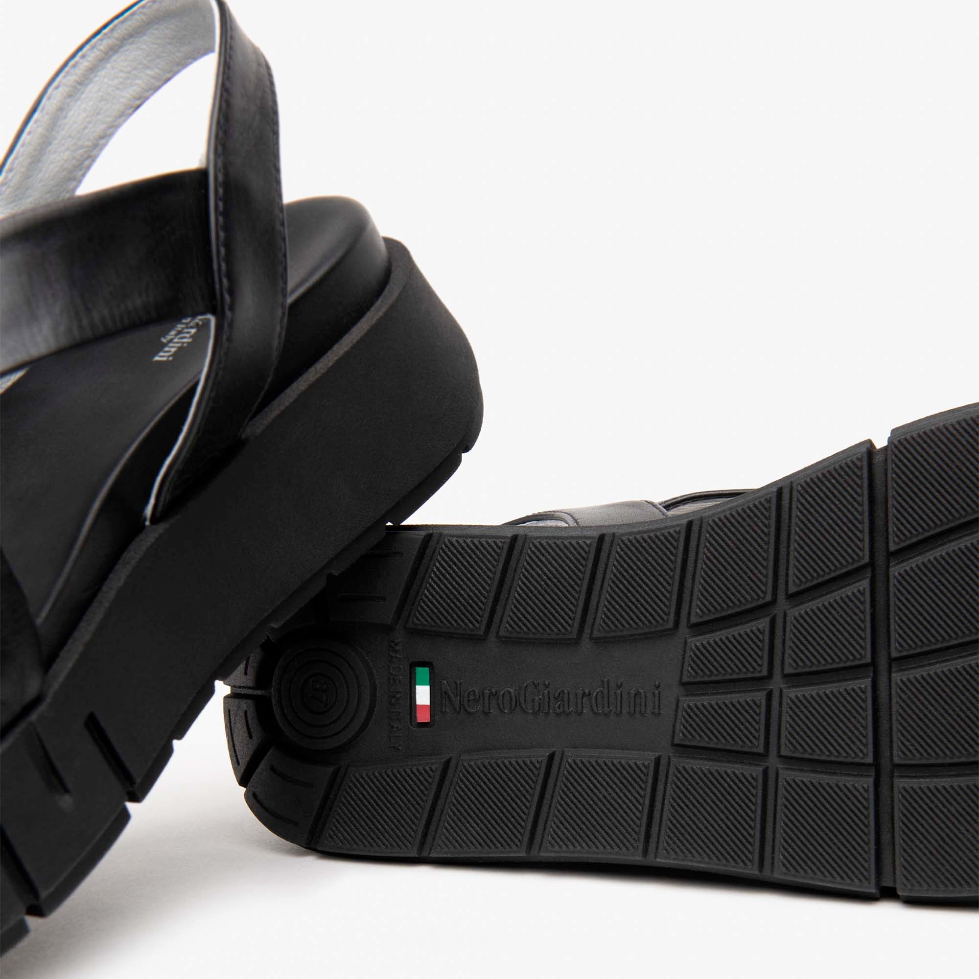 TAMIGI_NERO_TR_VENEZIA_8066_LIGH_E513696D_100_Image_5