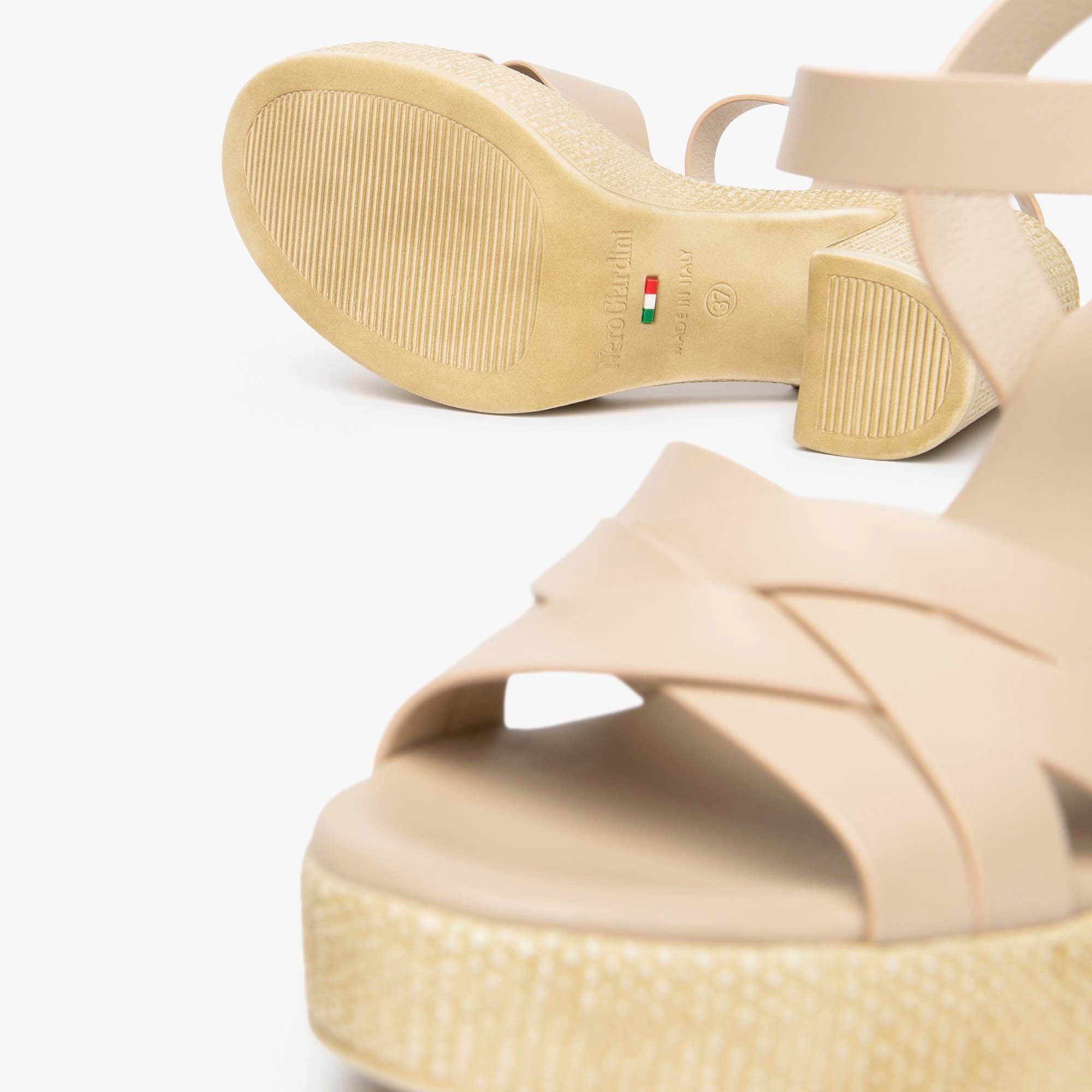 TAMIGI_PUMONODMEDA_BEIGE_E617010D_453_Image_4