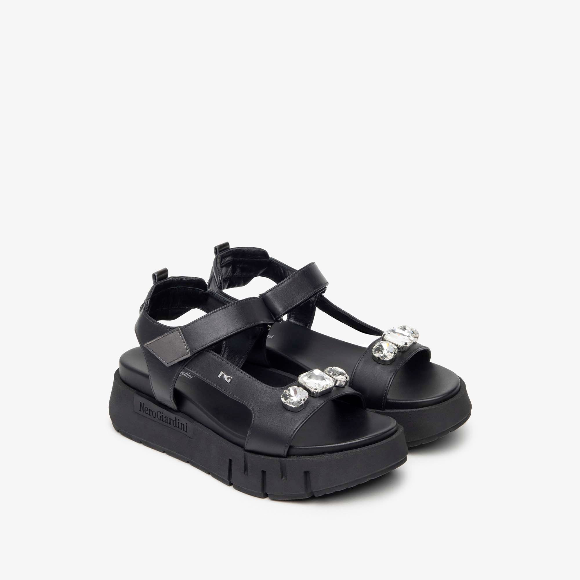 TAMIGI_TBRILL_ANTRACITE_TR_VENEZIA_8066_LIGH_E410707D_100_Image_2