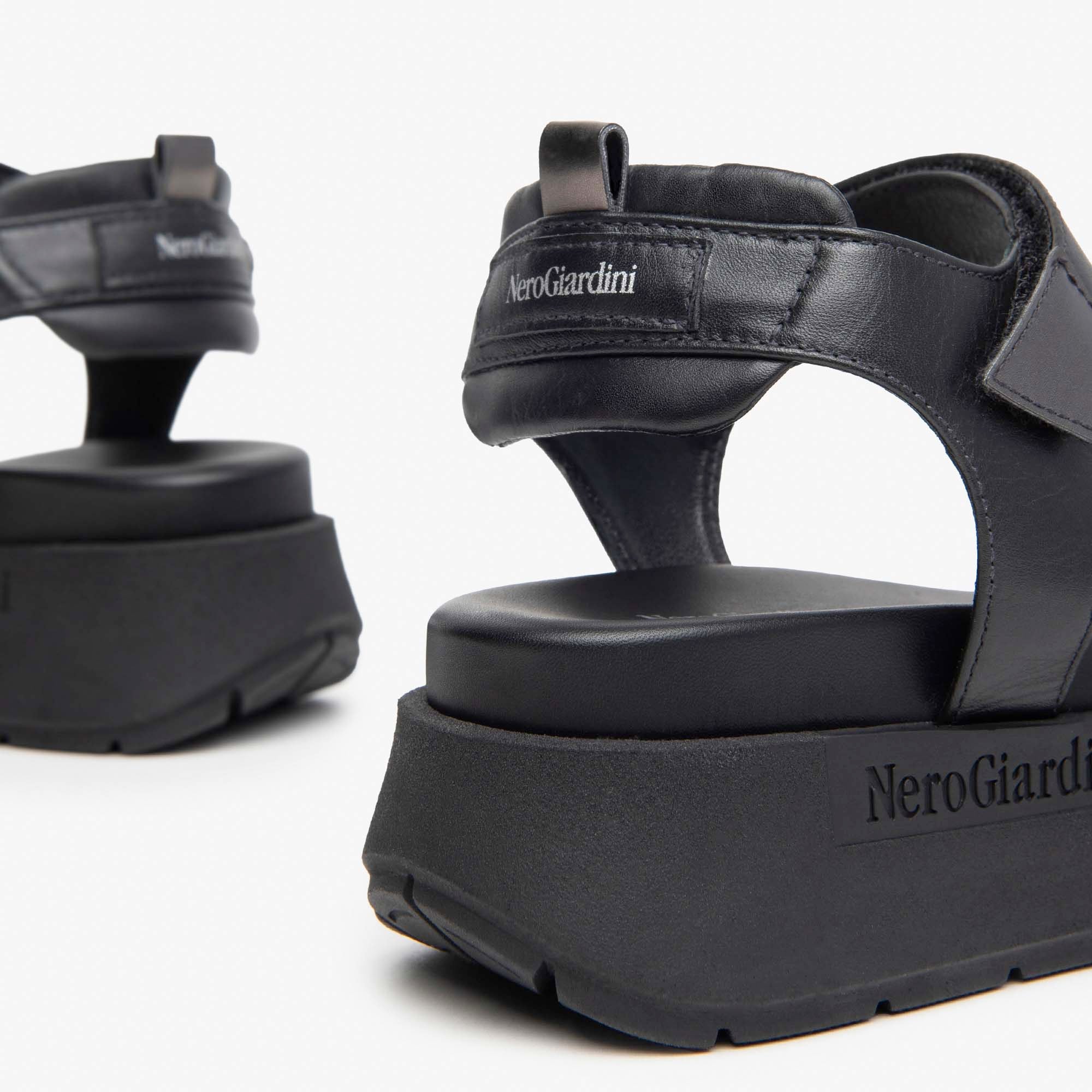 TAMIGI_TBRILL_ANTRACITE_TR_VENEZIA_8066_LIGH_E410707D_100_Image_4