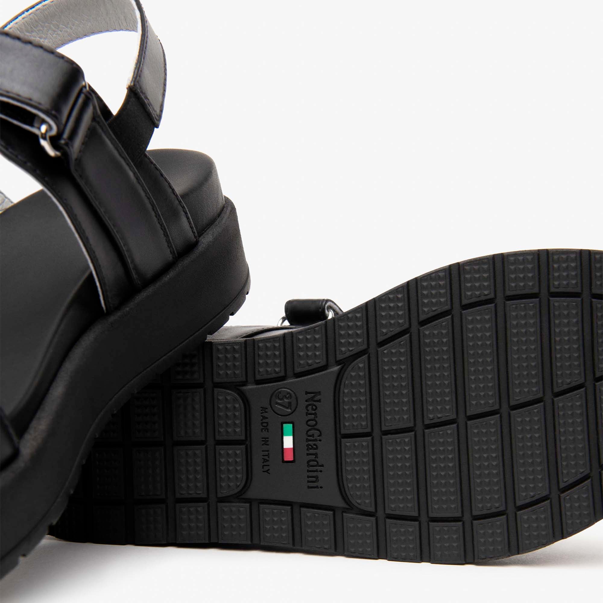 TAMIGI_TR_PAMPLONA_9681001_E513702D_100_Image_5