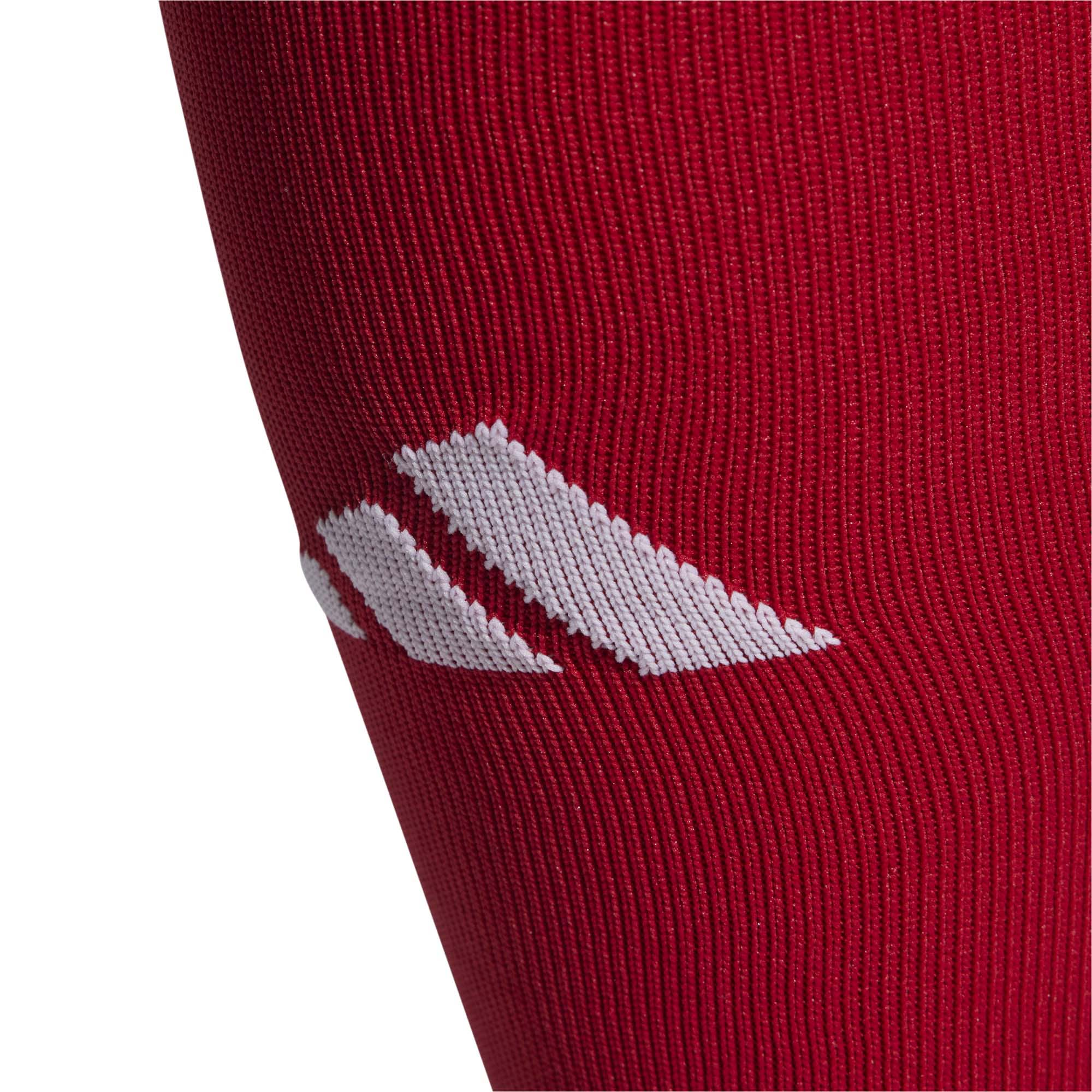 TEAM_SLEEVE_23_HT6540_TEPOREW_Image_2