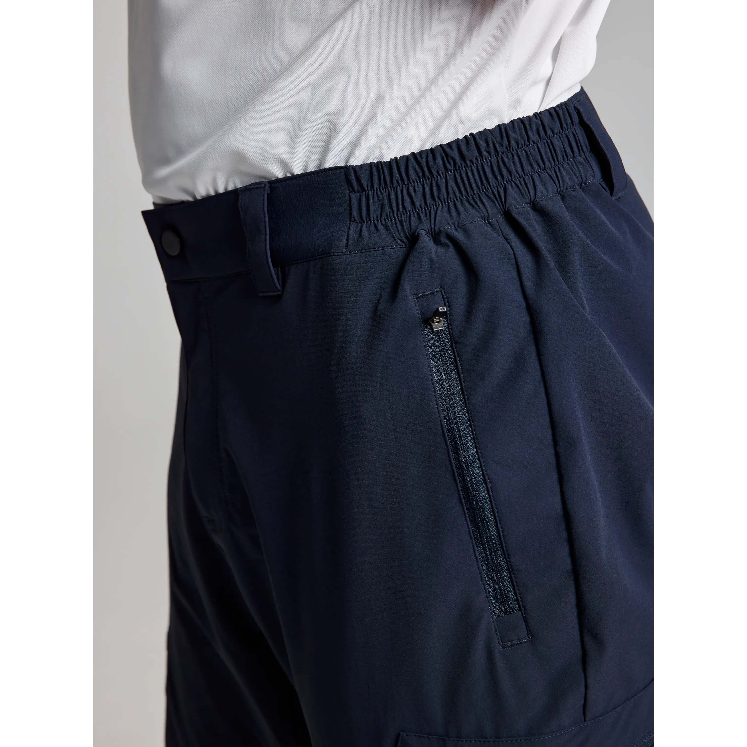 TECH_CARGO_PANT_A104007S00_W13_Image_6