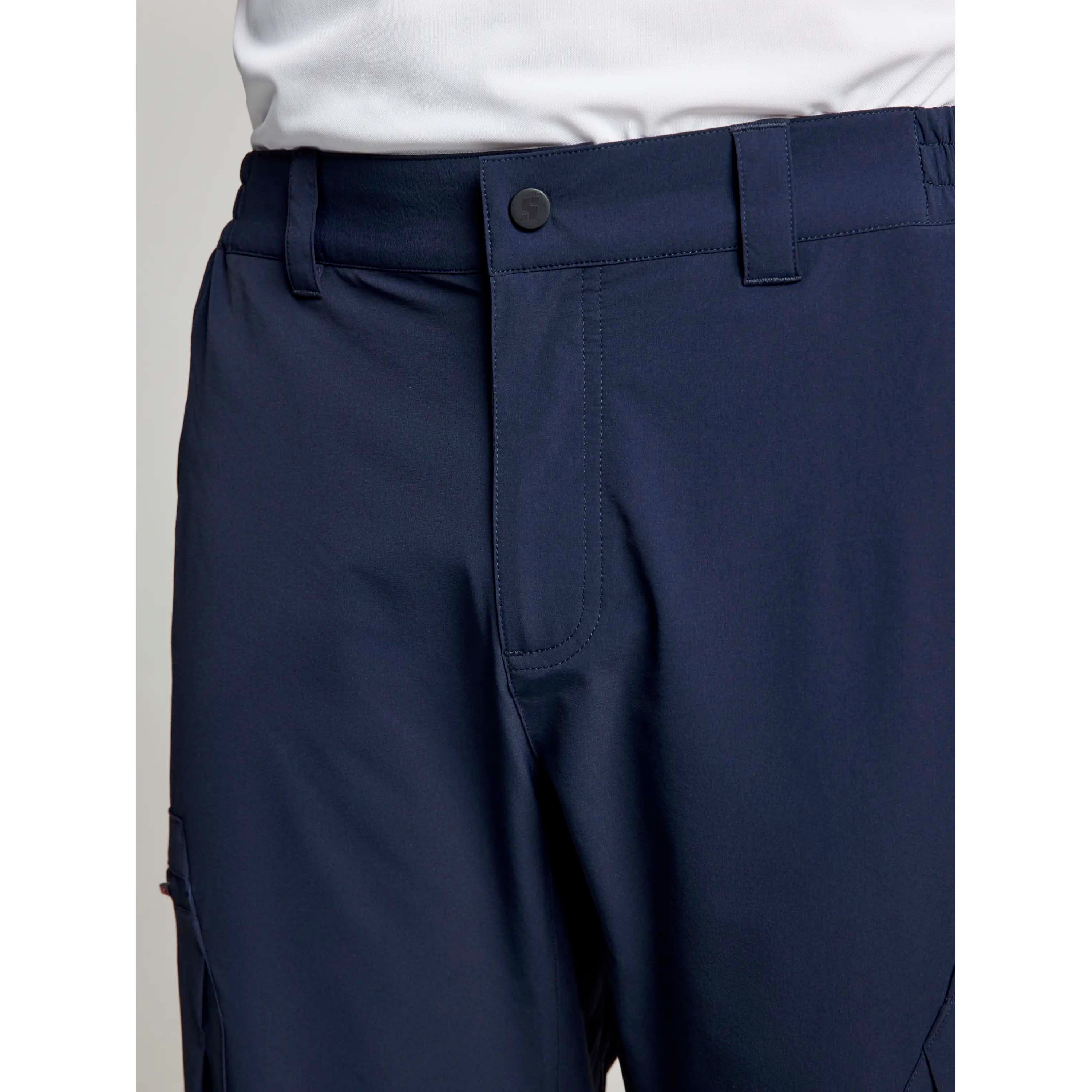 TECH_CARGO_PANT_A104007S00_W13_Image_7