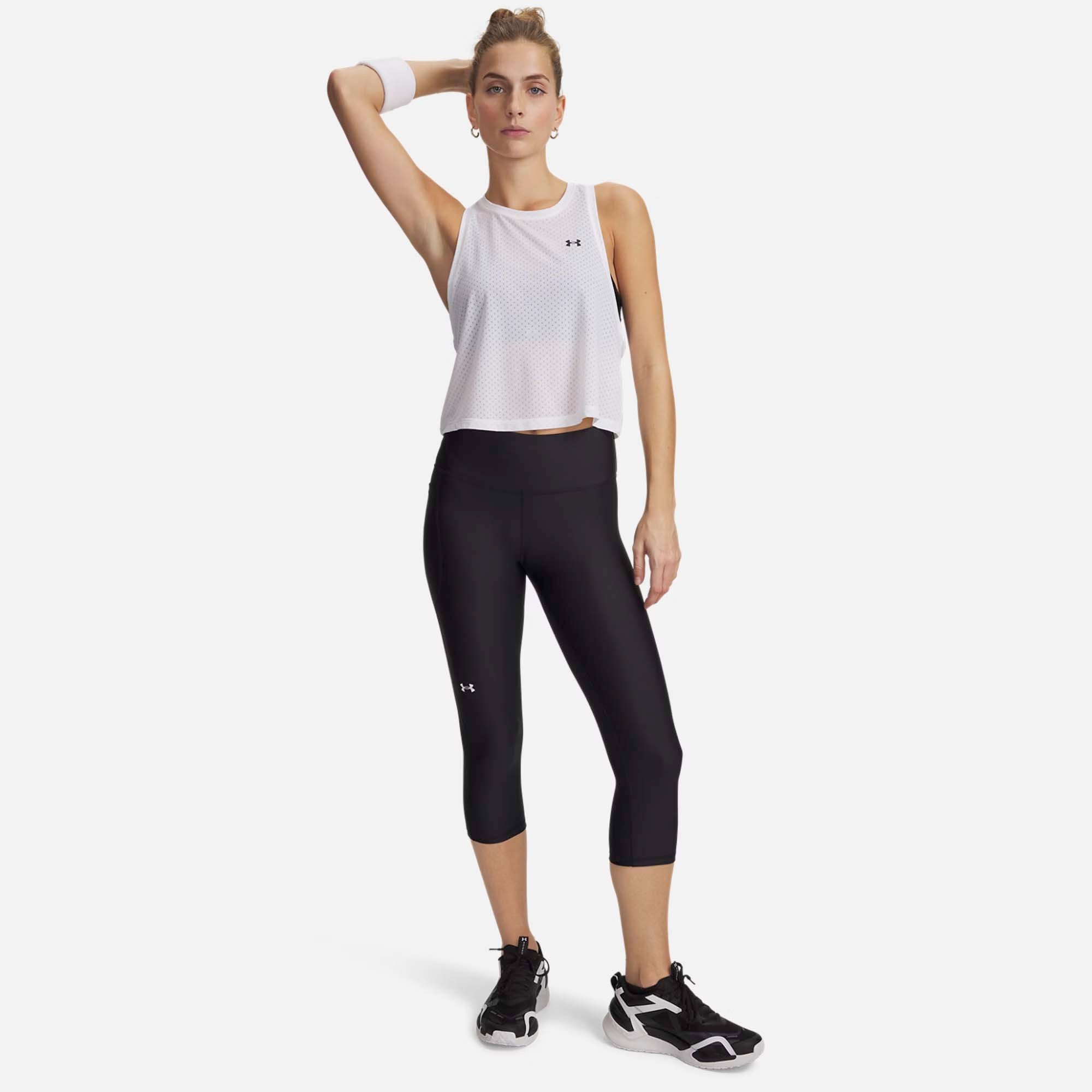 TECH_HI_CAPRI_771365334_001_Image_5