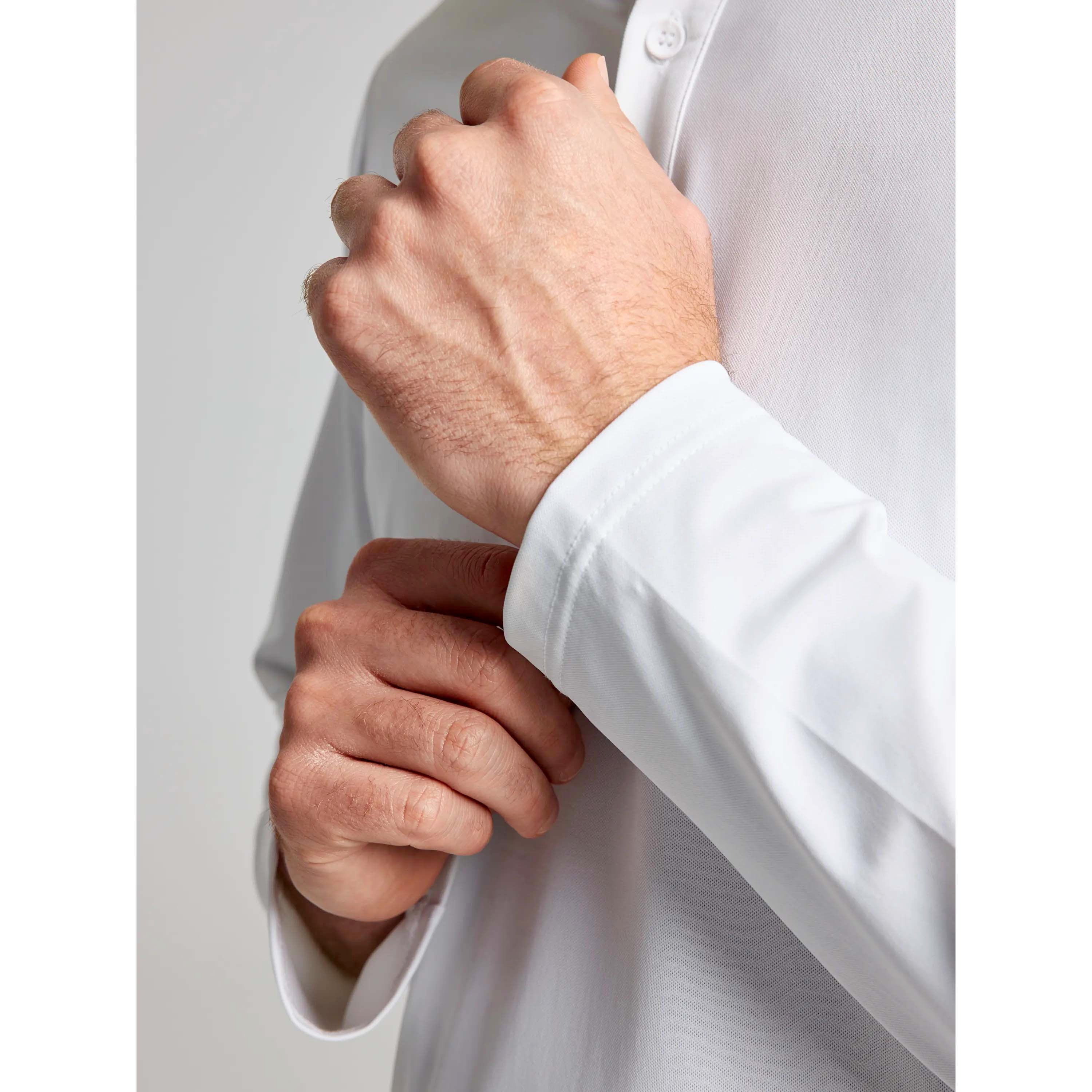 TECH_PIQUE_POLO_LS_A108005S01_W02_Image_6